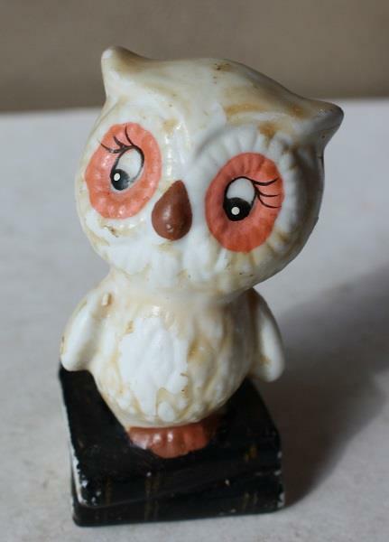 Owl Figurine Weather Forecaster on Books Ceramic Hand Painted Unmarked Adorable