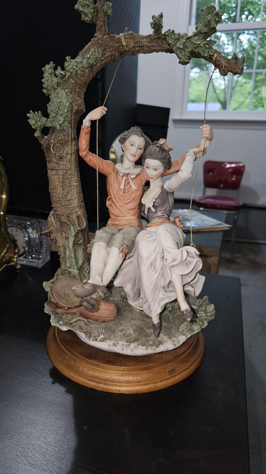 Giuseppe Armani Capodimonte Loving Couple on a Tree Swing 17” Figure Statue