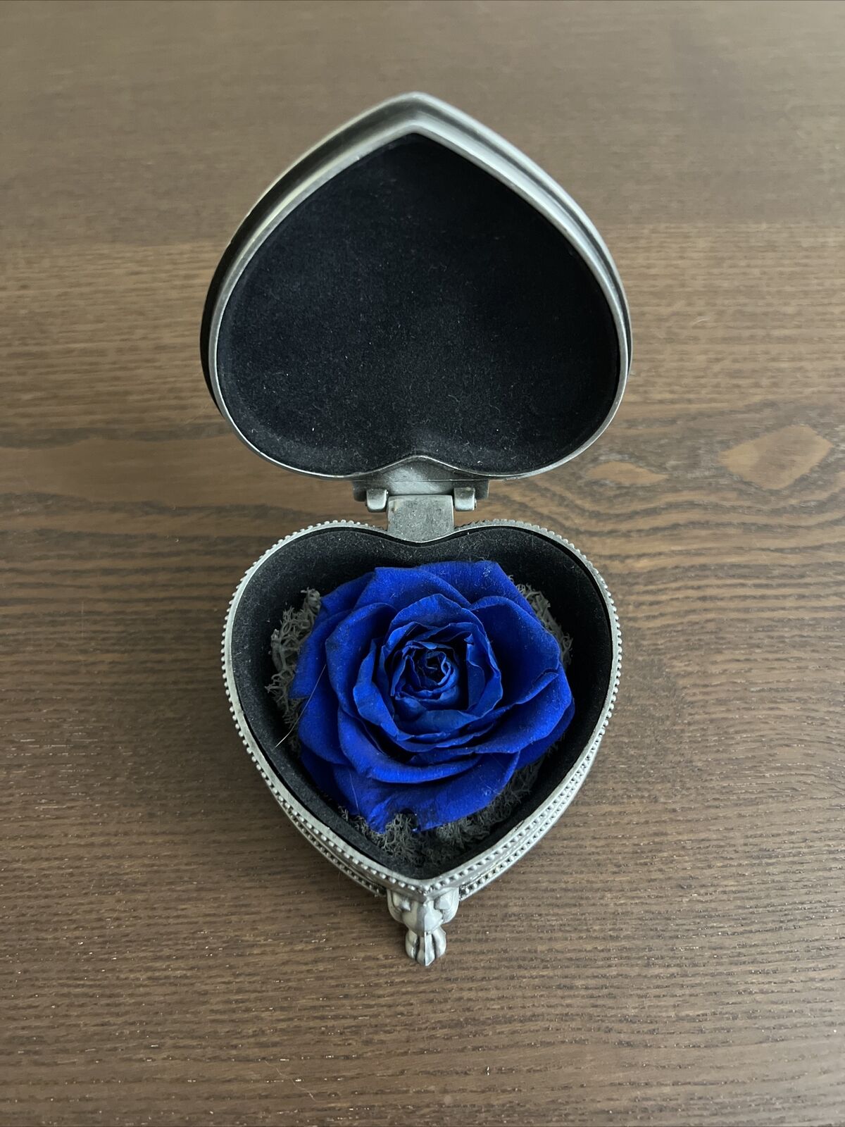 Silver Antique Style Case With Blue Rose
