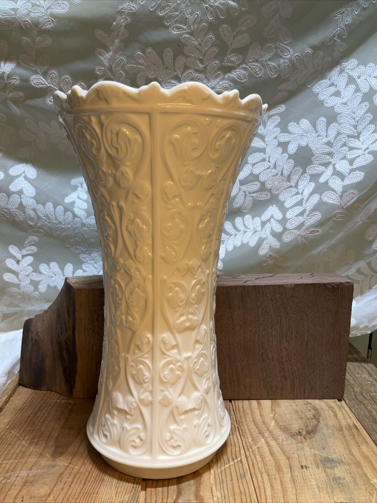 Elegant Large Vase Vintage Wentworth Collection by Lenox, 1960-2002, 11\