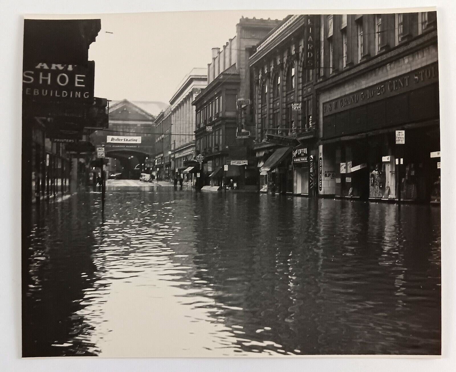 1936 Pittsburgh PA Flood Diamond Street Market F & W Grand Five & Dime VTG Photo