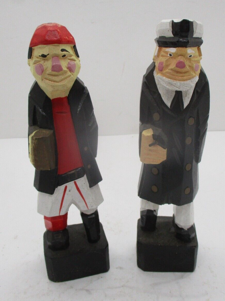 2 Wood Beachcombers Intl Figurines Sailors