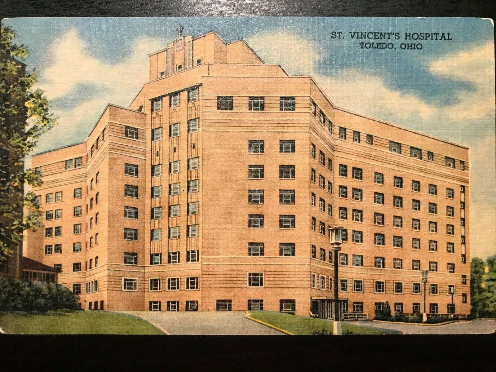 Vintage Postcard 1952 St. Vincent\'s Hospital Toledo Ohio (OH)