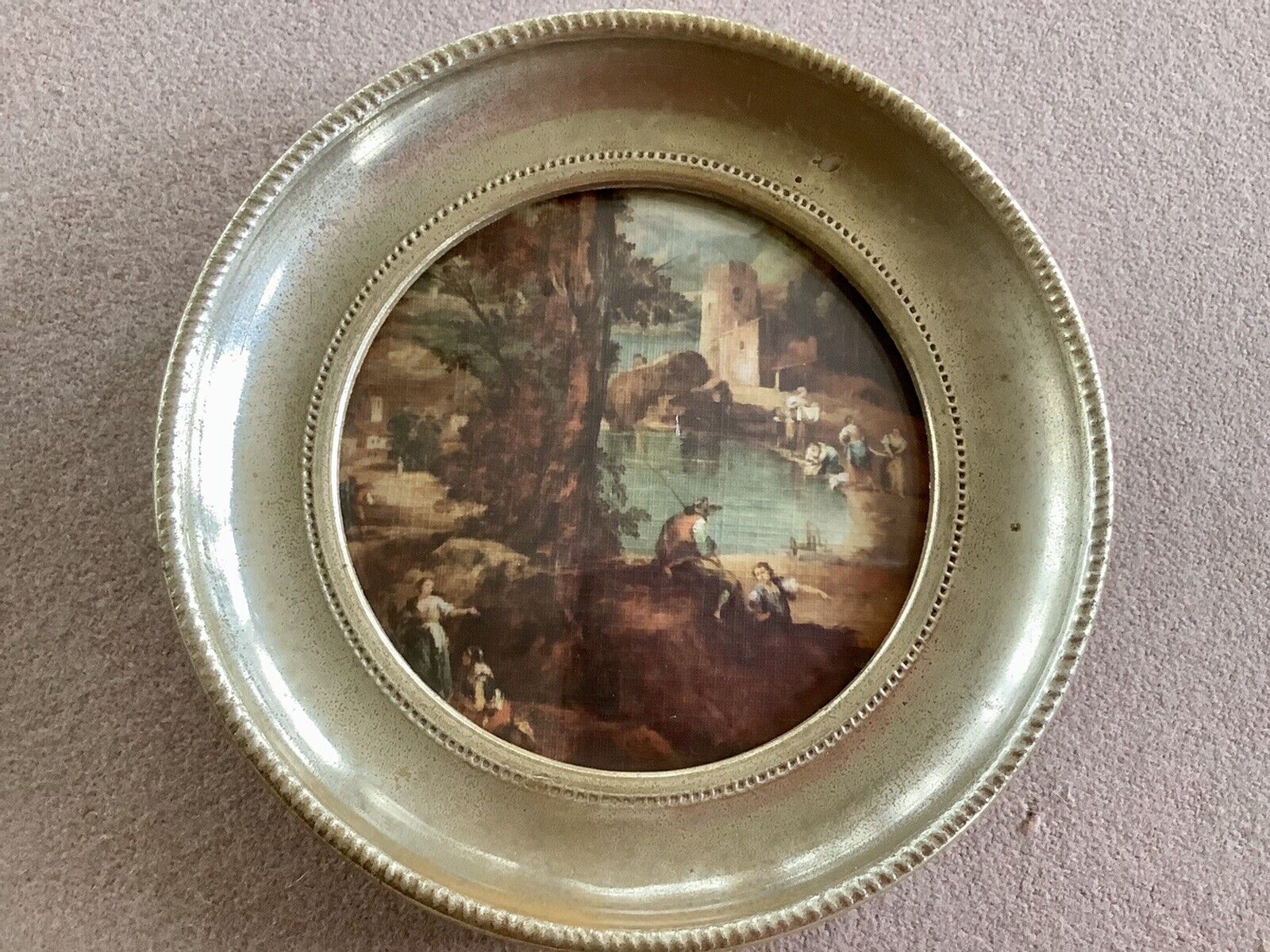 Vintage Italian Roberta Wood Wall Picture Frame, Made In Italy-4.5” Diameter
