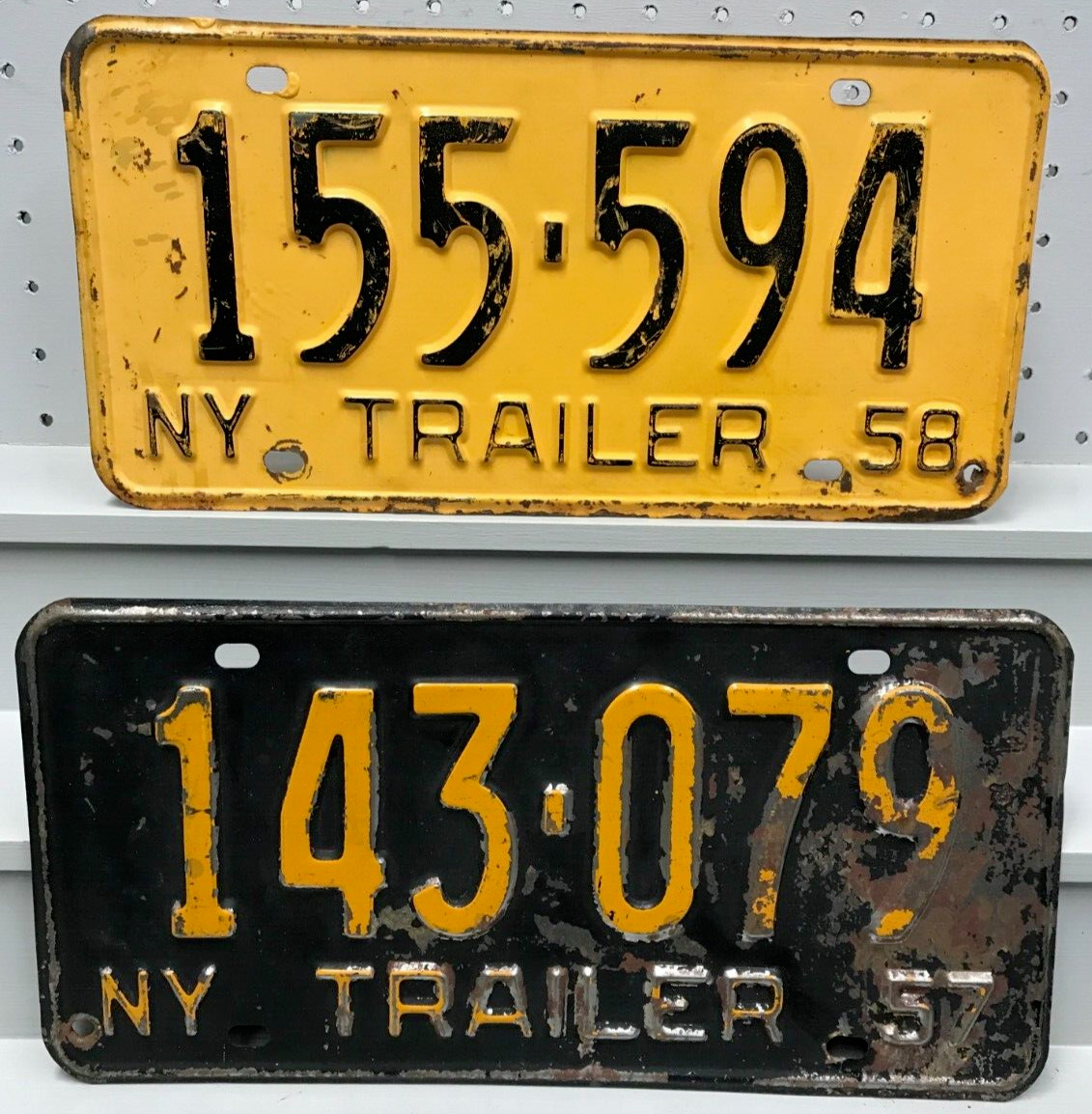 Lot of 2 1957 1958 New York Trailer License Plates 143-079 155-594