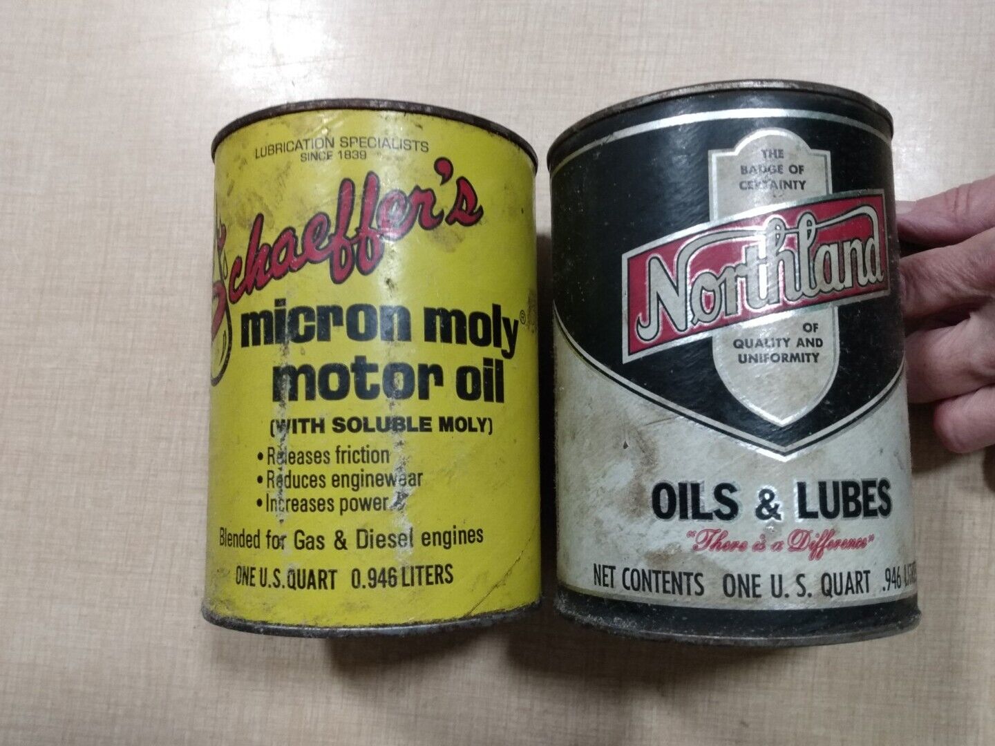 oil cans vintage Lot Of 2 Gas Station Oil Cans Advertising Oil Cans