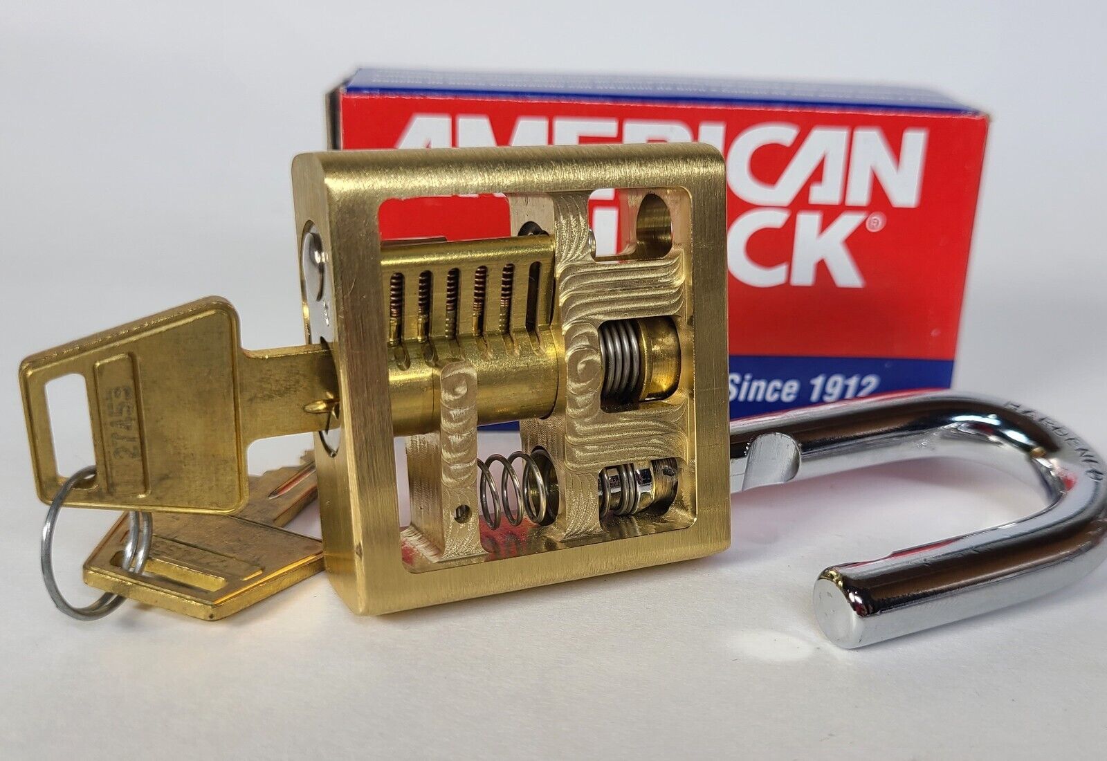 American Lock 5570 working LARGE SOLID BRASS Cutout Padlock Locksport  CUTAWAY**