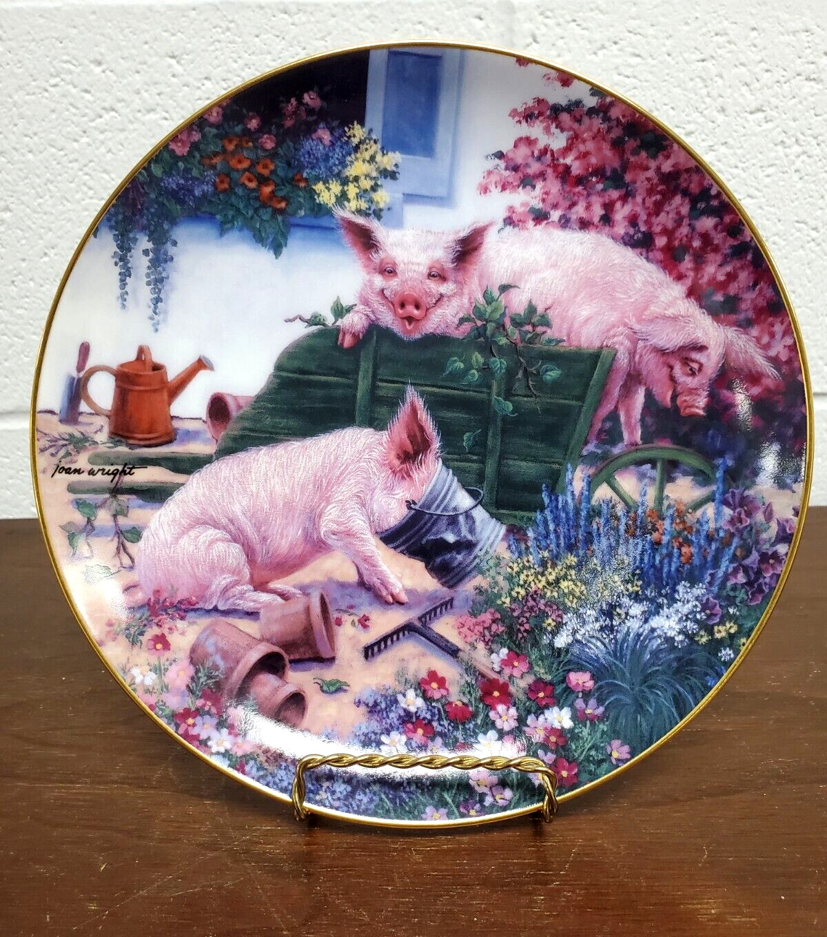 Squealbarrow by Joan Wright Pigs in Bloom Danbury Mint Collector Plate