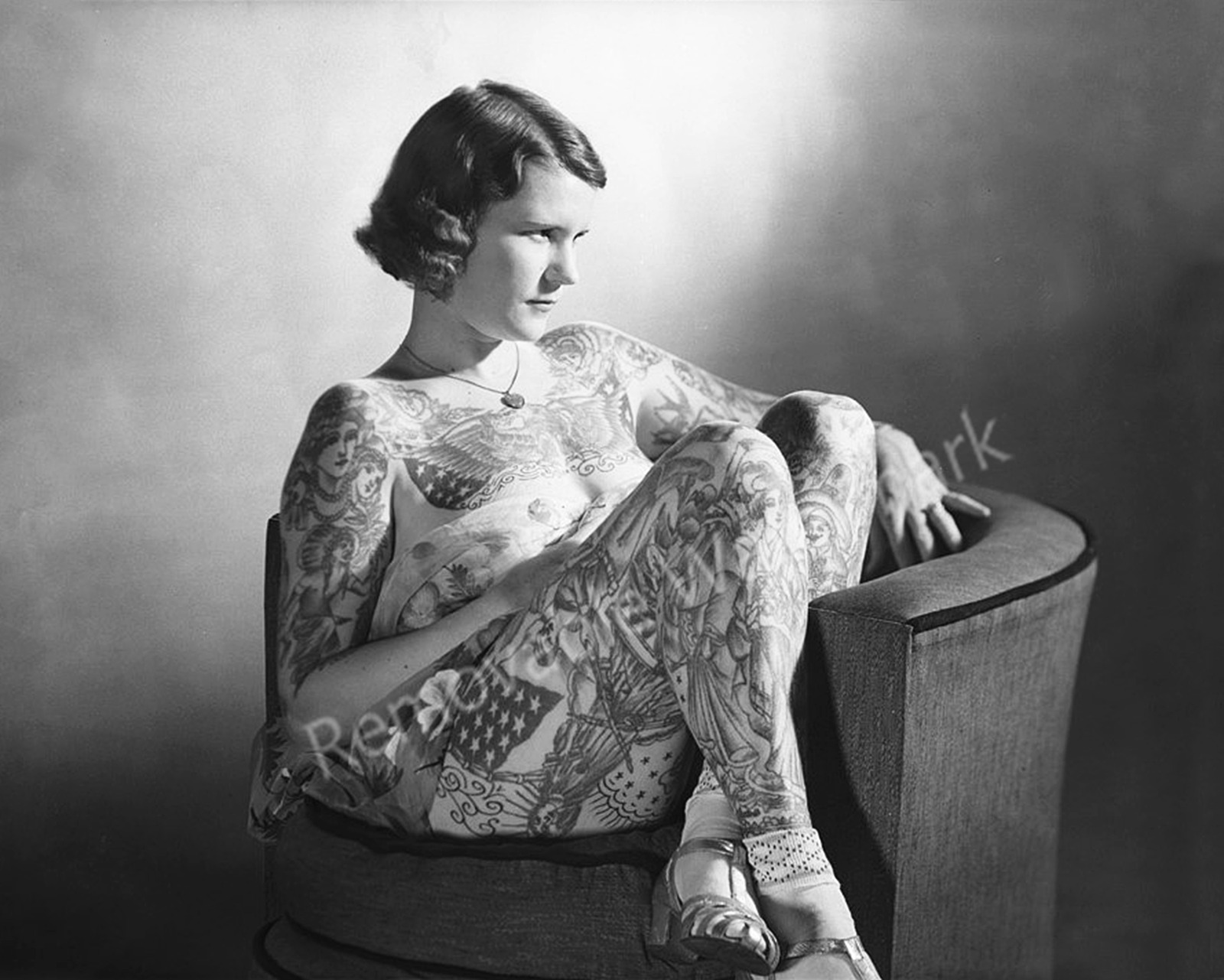 Vintage 1930\'s Tattooed Woman Sitting Betty Broadbent - Vintage Photo Print 8x10