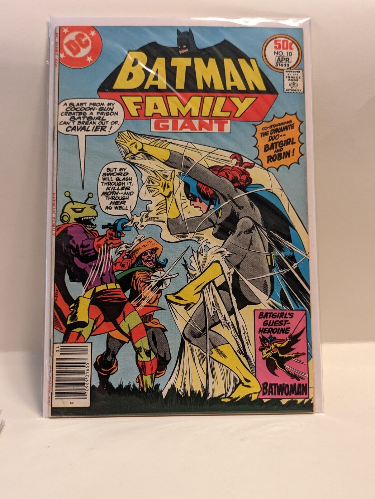 Batman Family Giant Size 10 DC Comics Bronze Age 1977 Batgirl Batwoman