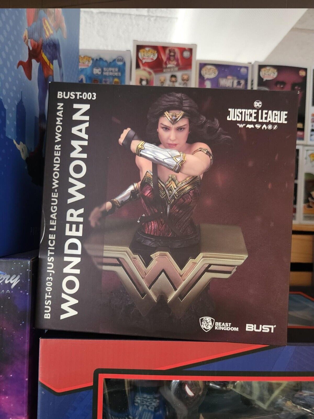 WONDER WOMAN – Justice League / Beast Kingdom 6 inch bust