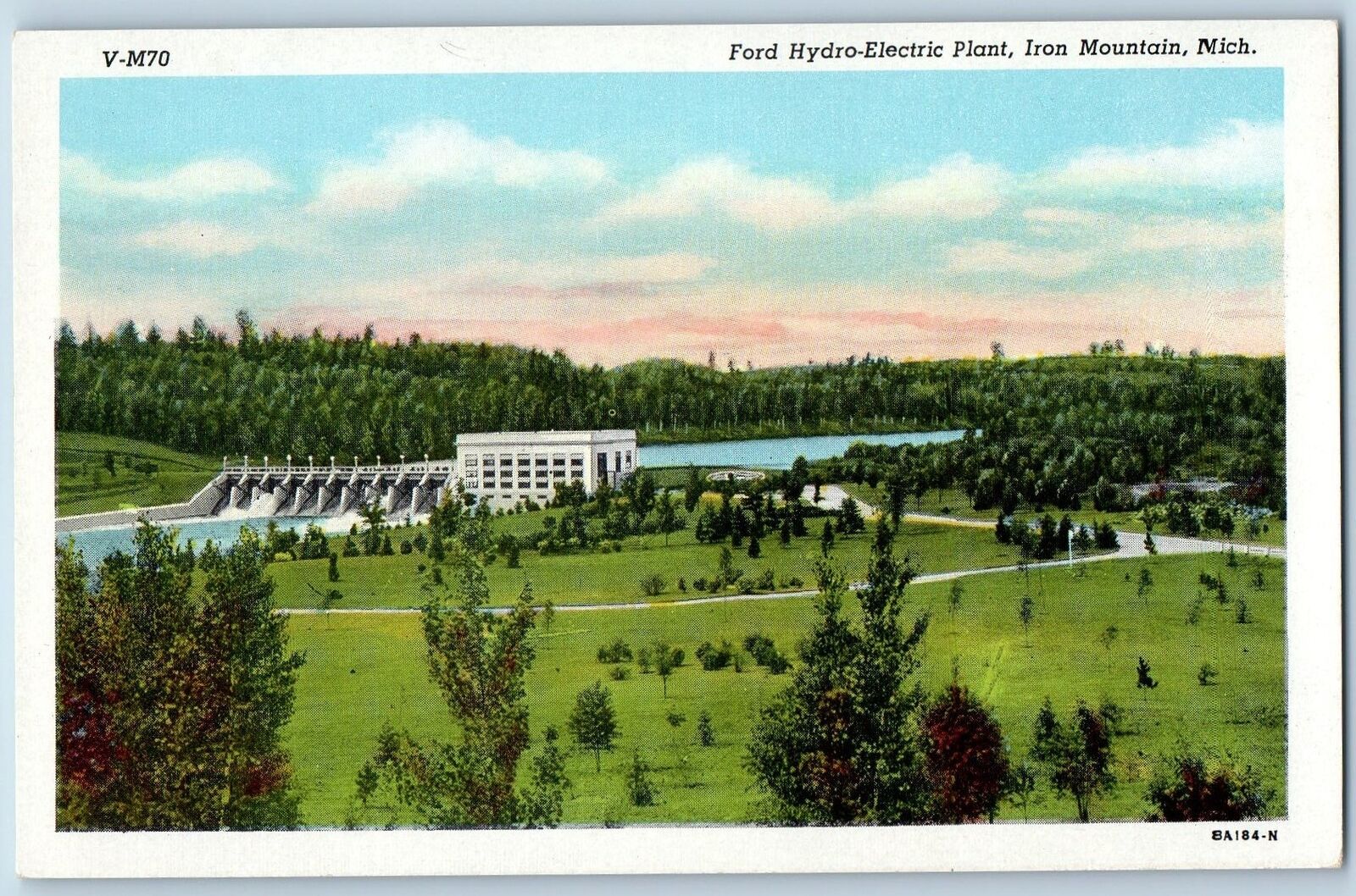 c1920\'s Ford Hydro-Electric Plant Dam River Iron Mountain Michigan MI Postcard