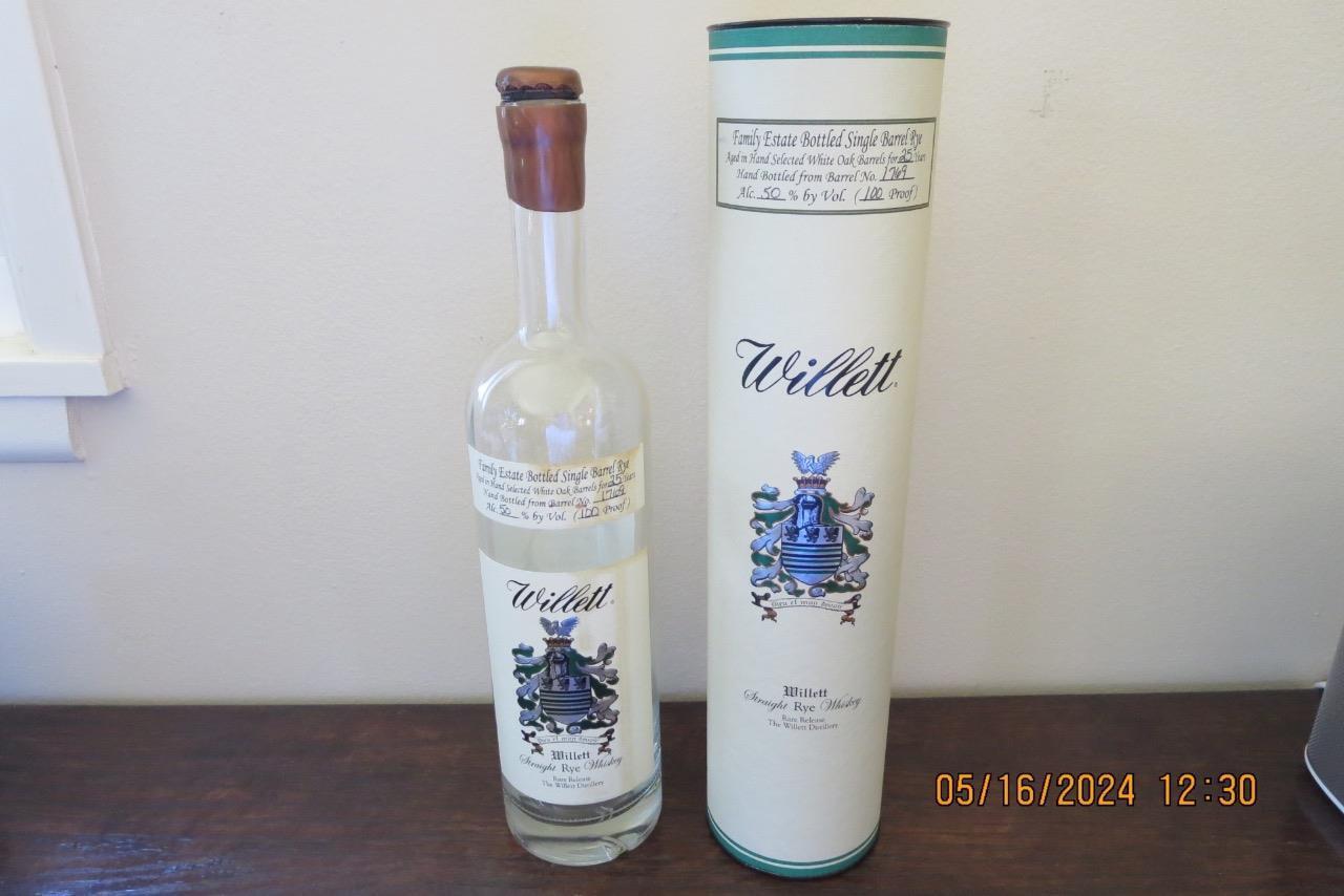 EXTREMELY RARE Willett Rye Whiskey 25 Year Wax Bottle & Tube Pappy Bourbon 20 23