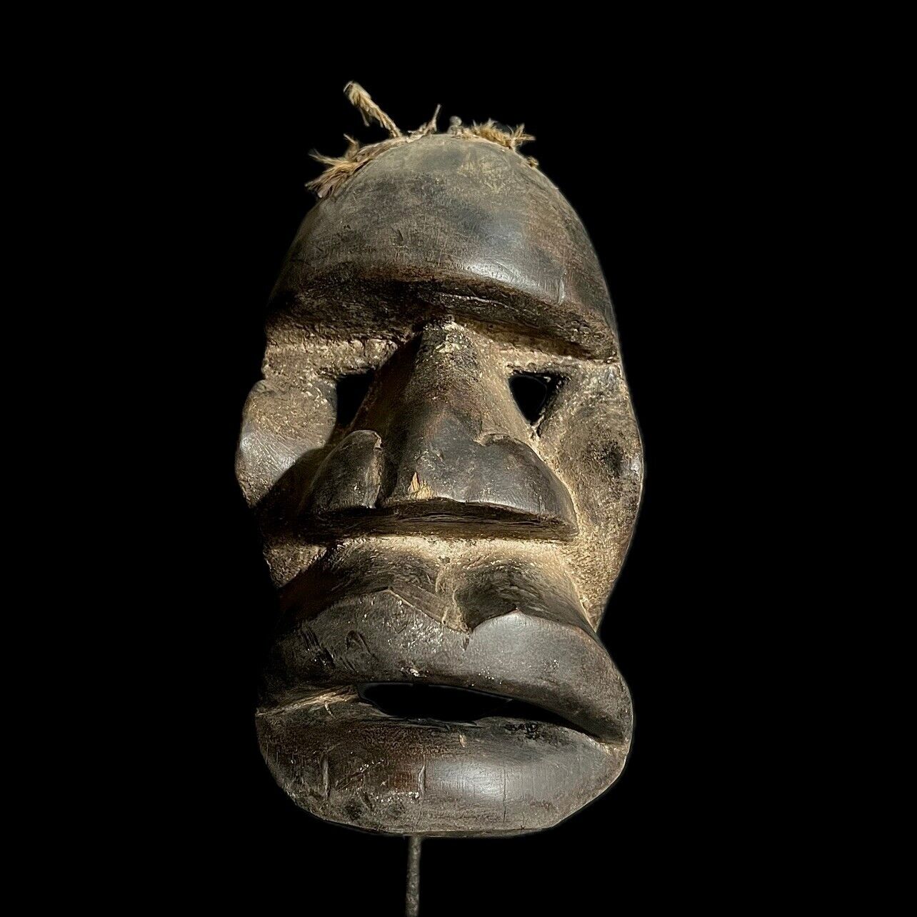 African Mask Antique Dan Maou Mask African mask made of solid wood-G1601