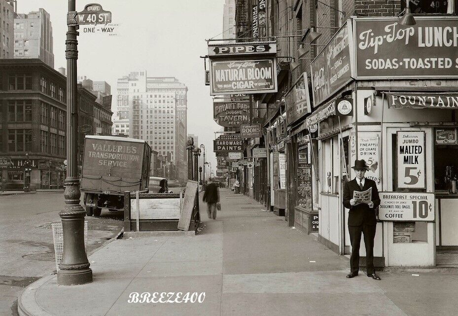Americana Photo/1930\'s NEW YORK CITY/WEST 40th. ST./4x6 B&W Reprint