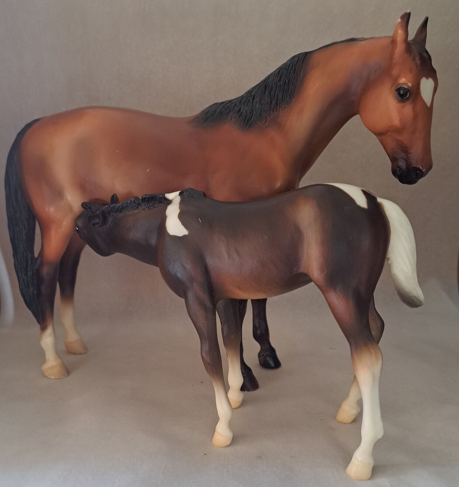 Cupid and Arrow Gift Set; Traditional Breyer Horse