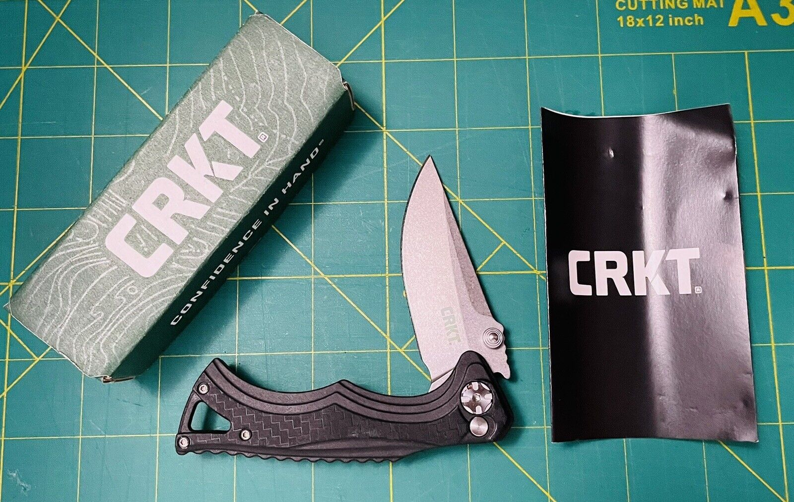 CRKT 5220 BT Fighter Compact folding knife