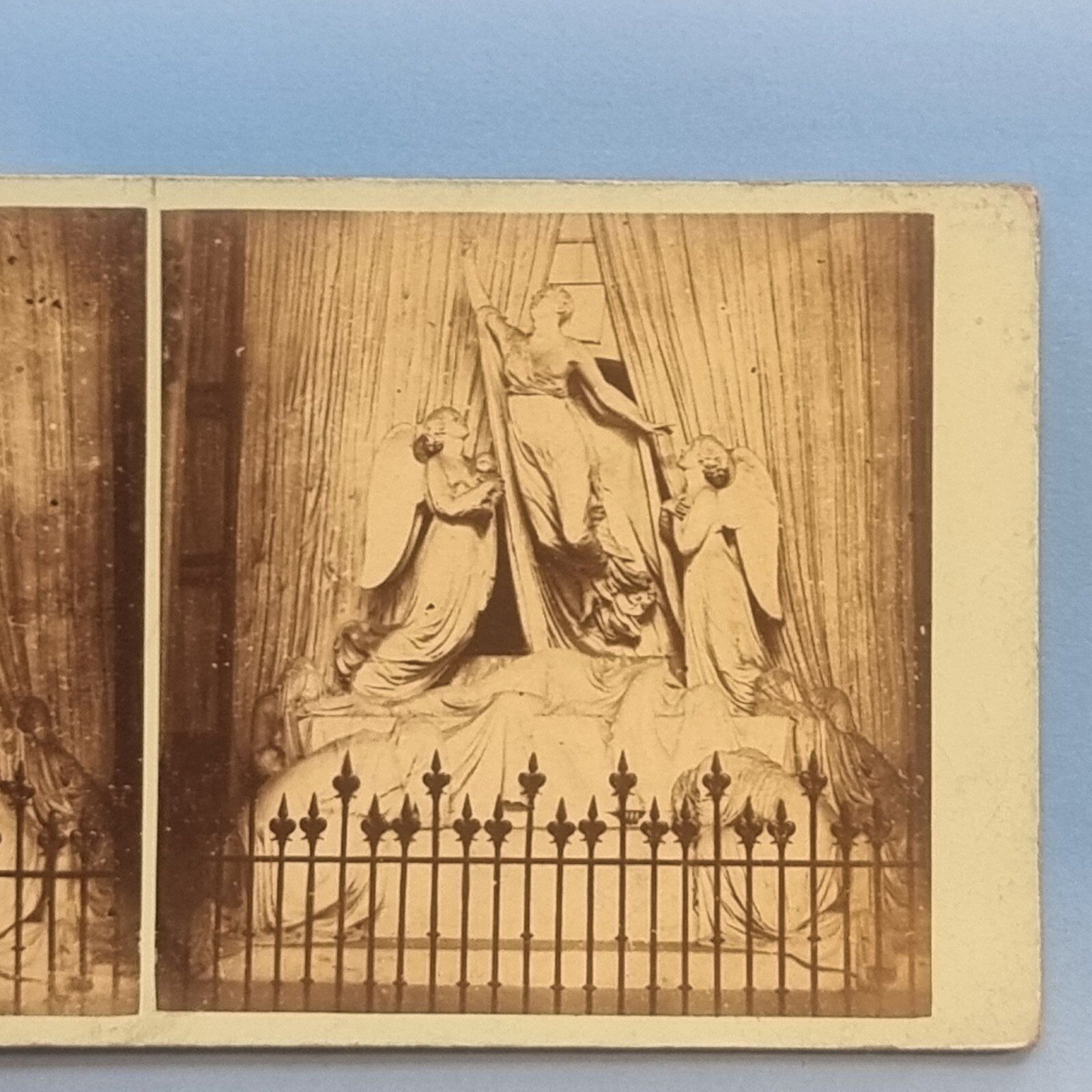 Stereoview Card 3D C1870 Windsor Berkshire Statue At Royal Castle Study