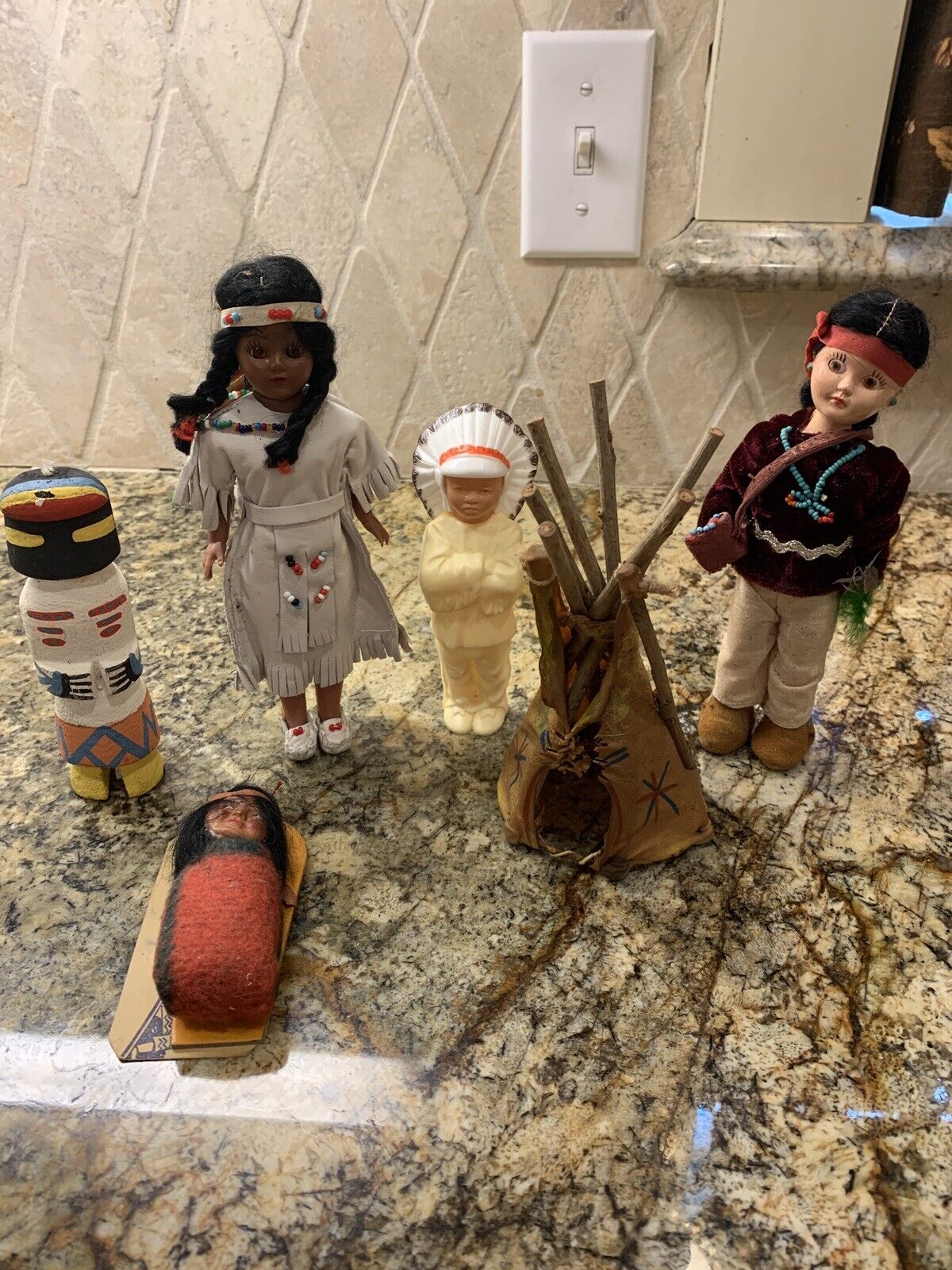 Vintage Native American Indian Doll Lot Of 6