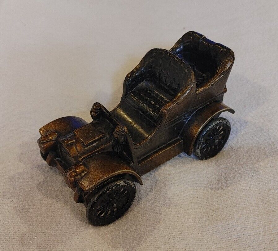 Vintage 1906 Oldsmobile Heavy Metal Car Coin Bank by Banthrico Inc. Chicago, USA