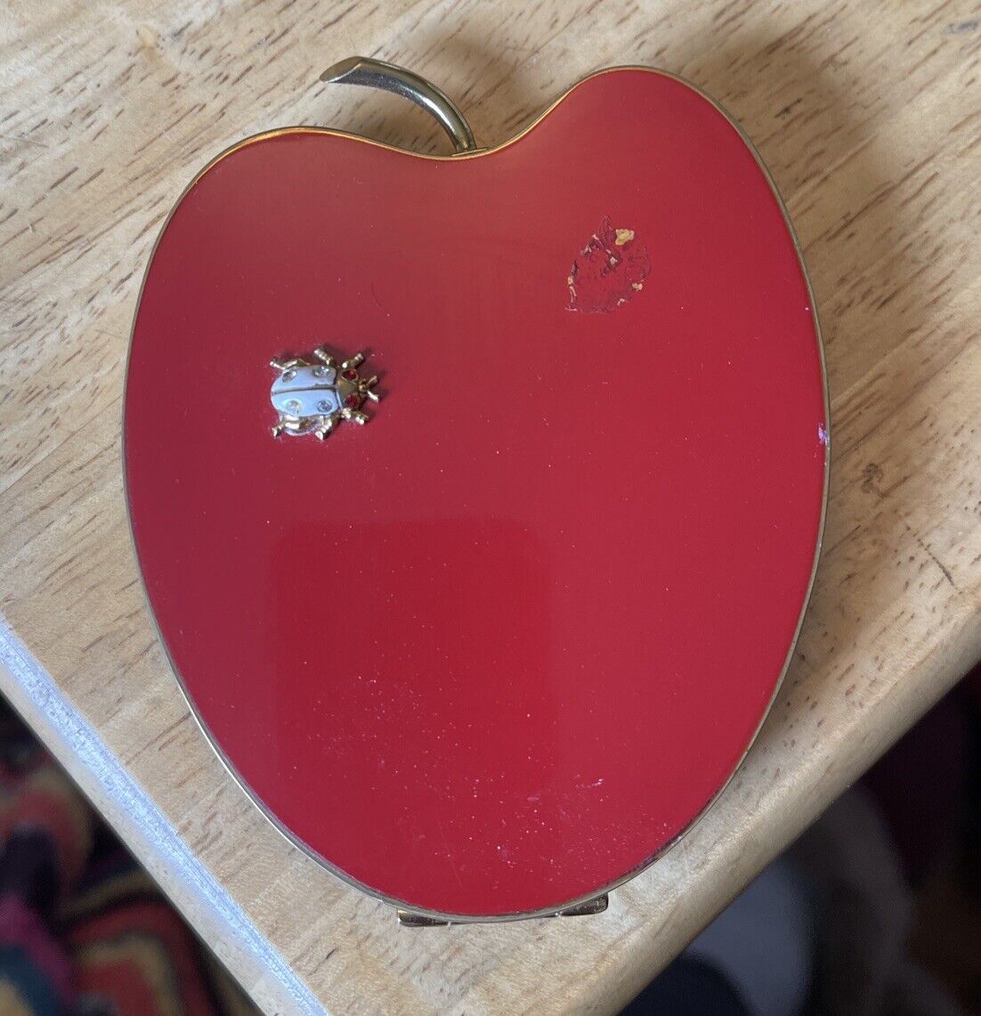 Vintage Red Apple Volupte Compact Powder & Mirror With Lady Bug Genuine RARE