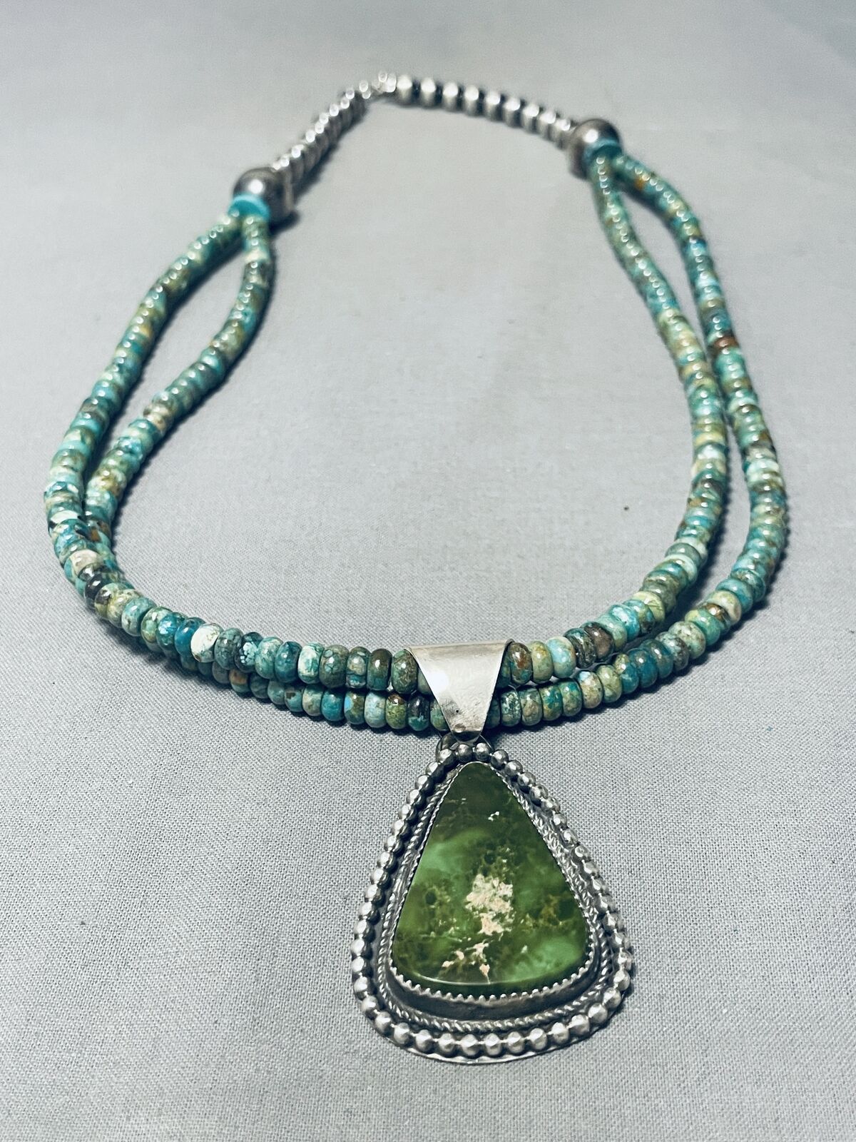 IMPORTANT NAVAJO DAMALE TURQUOISE STERLING SILVER NECKLACE