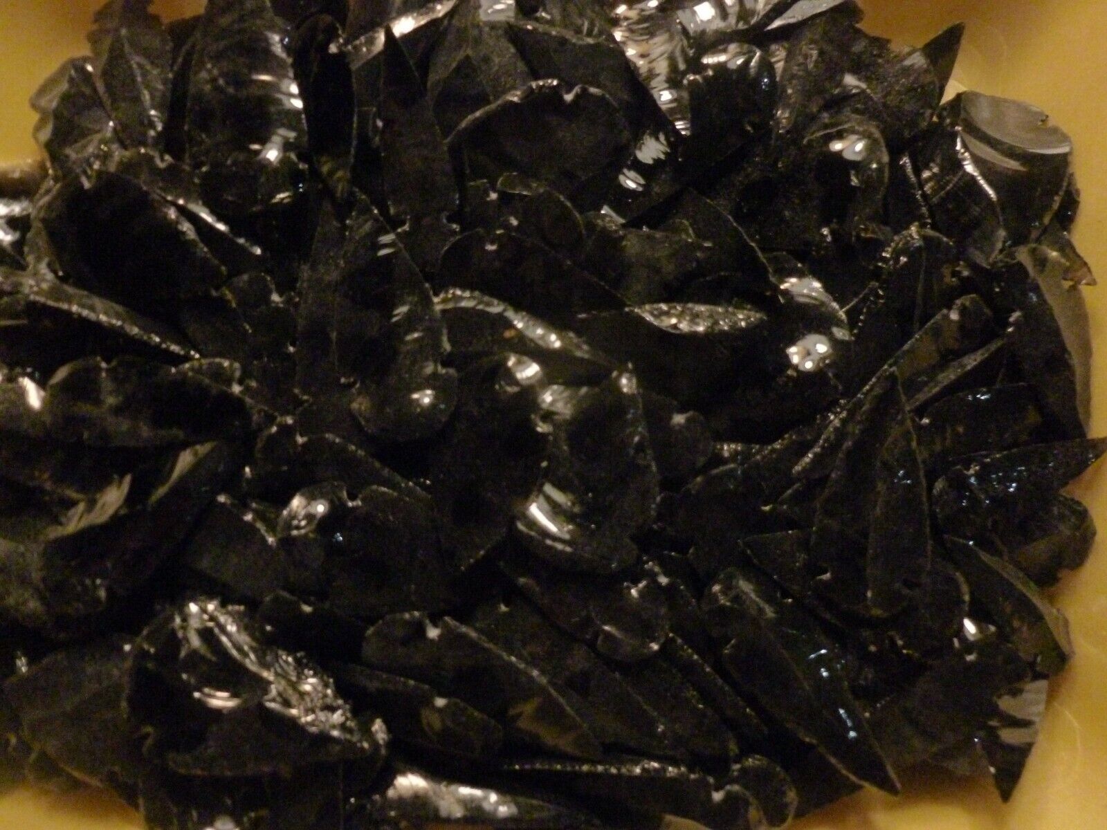 5 Black  Obsidian  Stone Arrowheads   Assorted #M3- 5OSAA