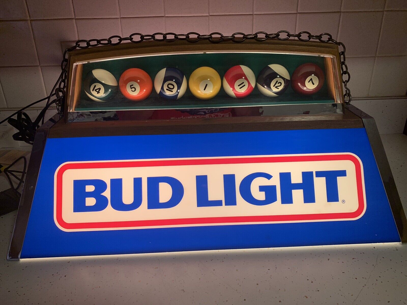 1983 Budweiser BUD LIGHT BEER Pool Billiards Table Light/Sign
