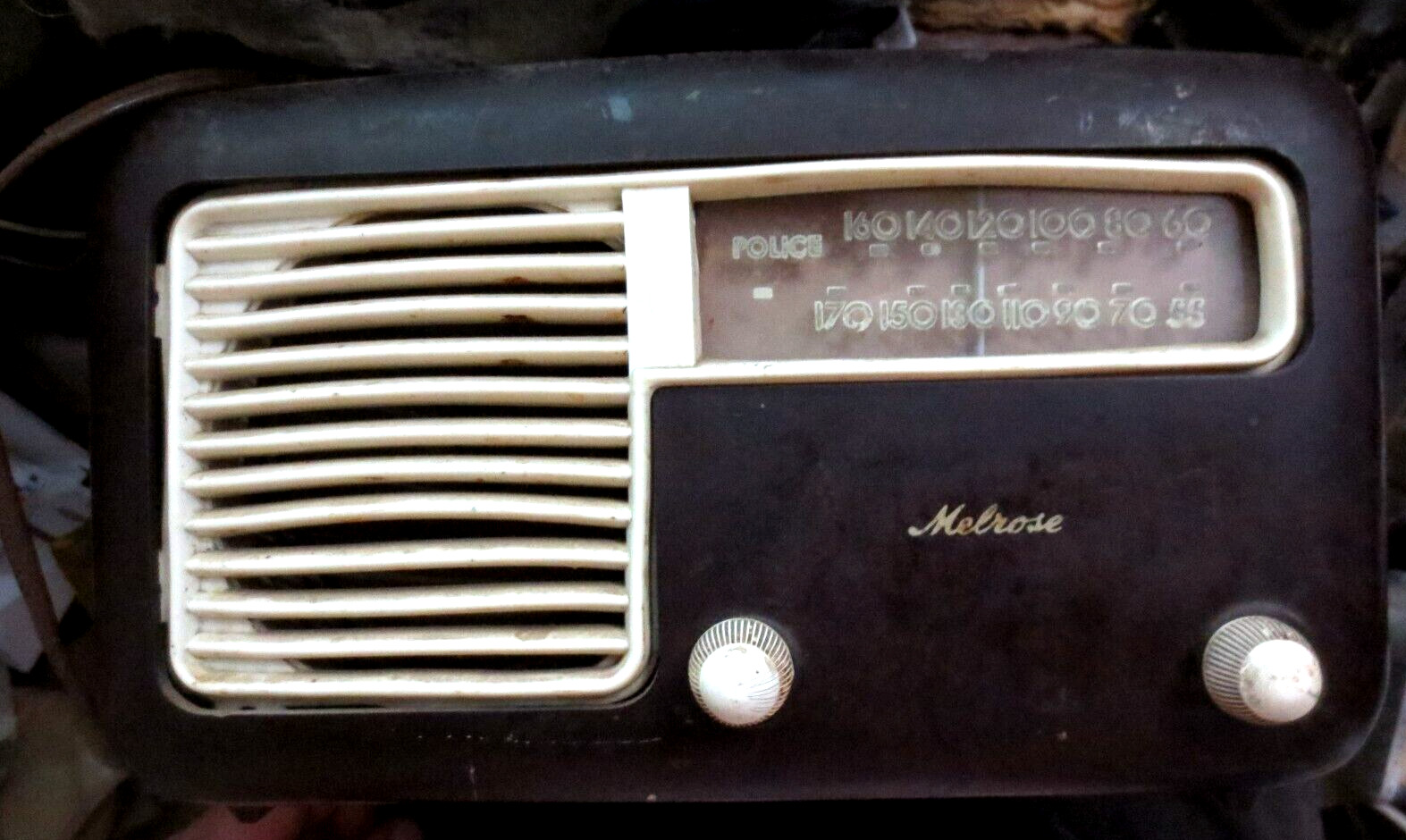 Vintage 1940s MELROSE (Detrola) Tube Radio Bakelite White Trim AM Police