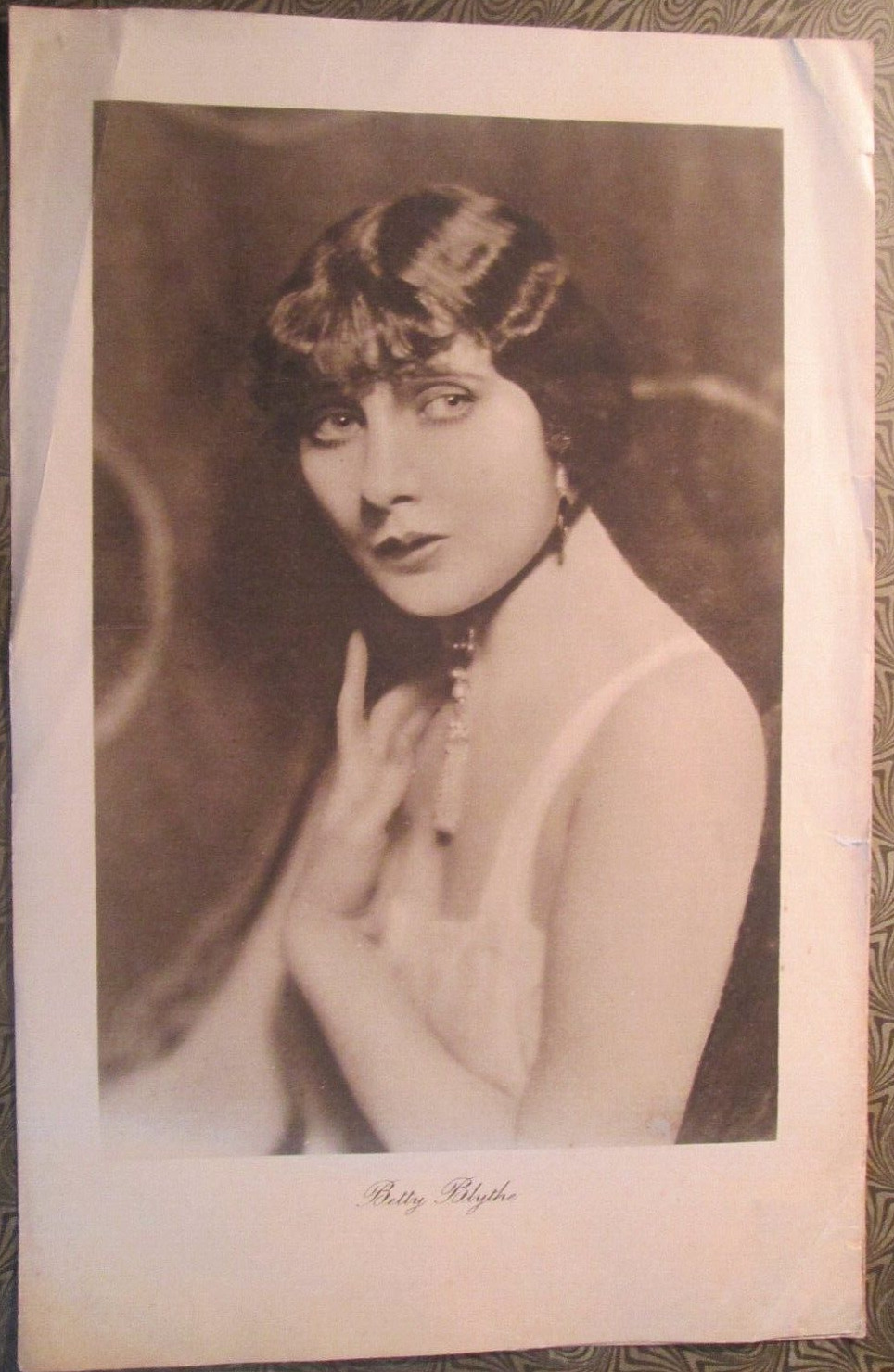 BETTY BLYTHE Film Magazine Paper Insert 1920s 10in./6in. RARE