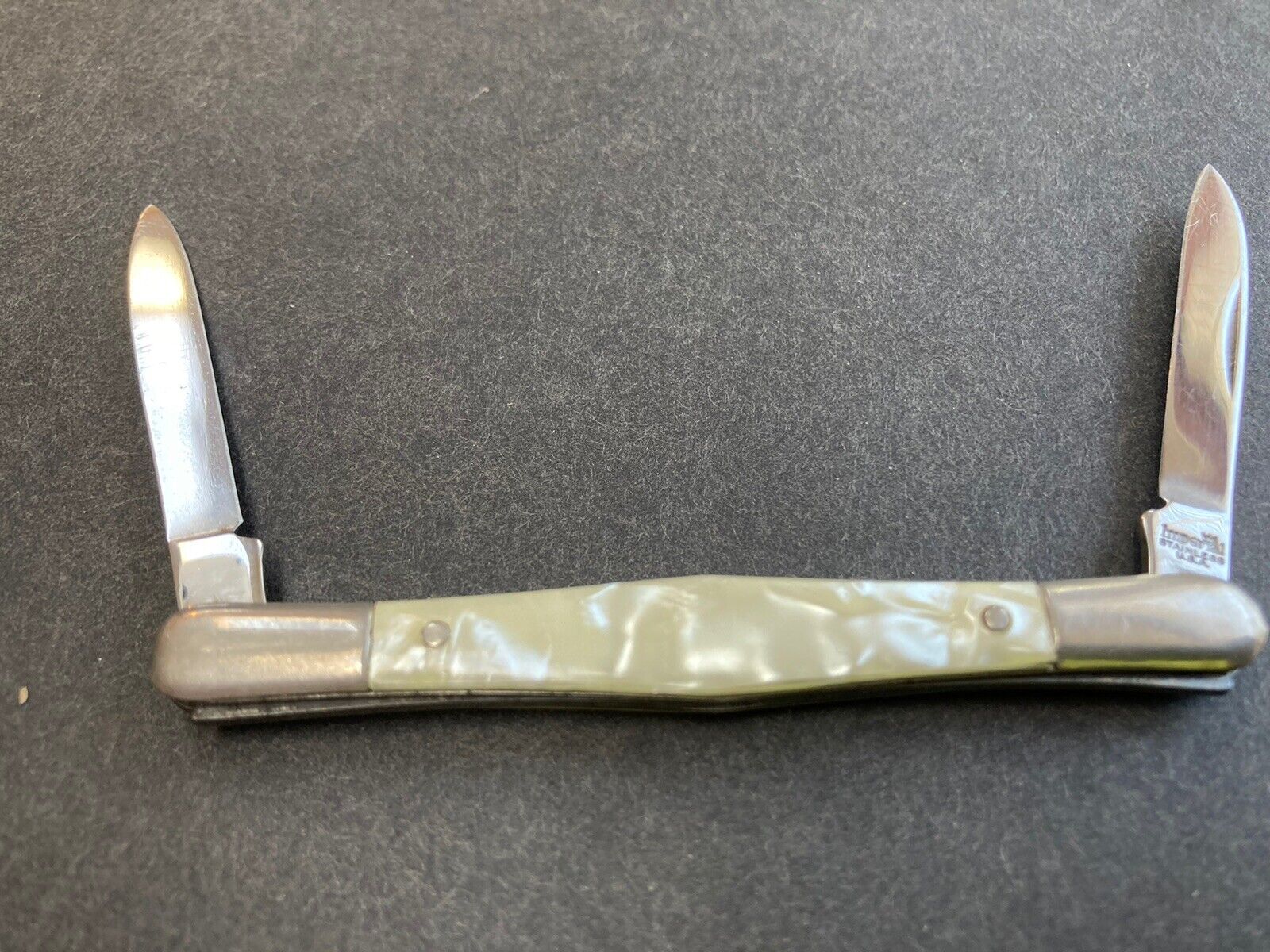 Vintage Imperial USA 2 Blade Pocket Knife 