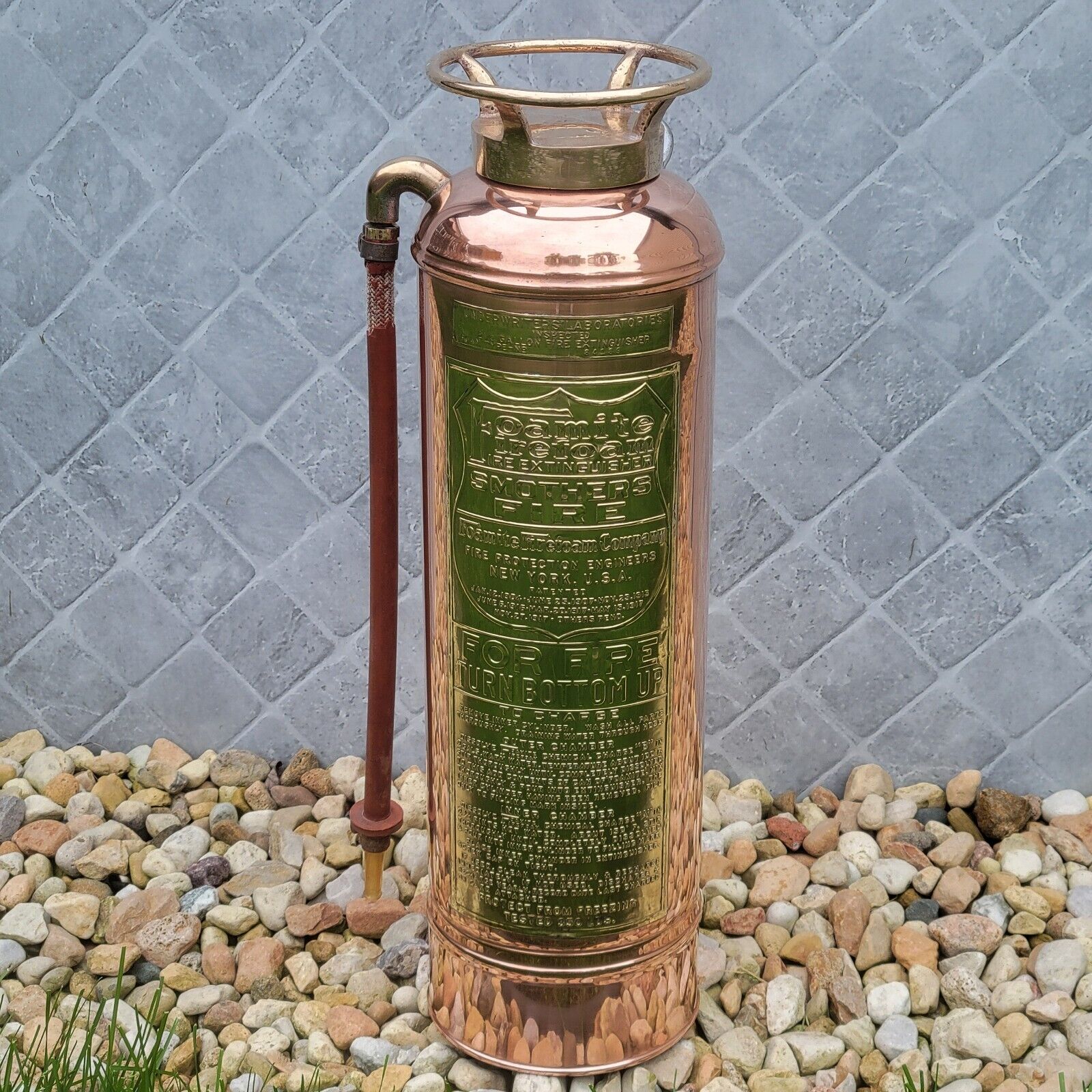 Vintage Foamite Firefoam Company Fire Extinguisher & Inner Chamber FDNY MUST SEE
