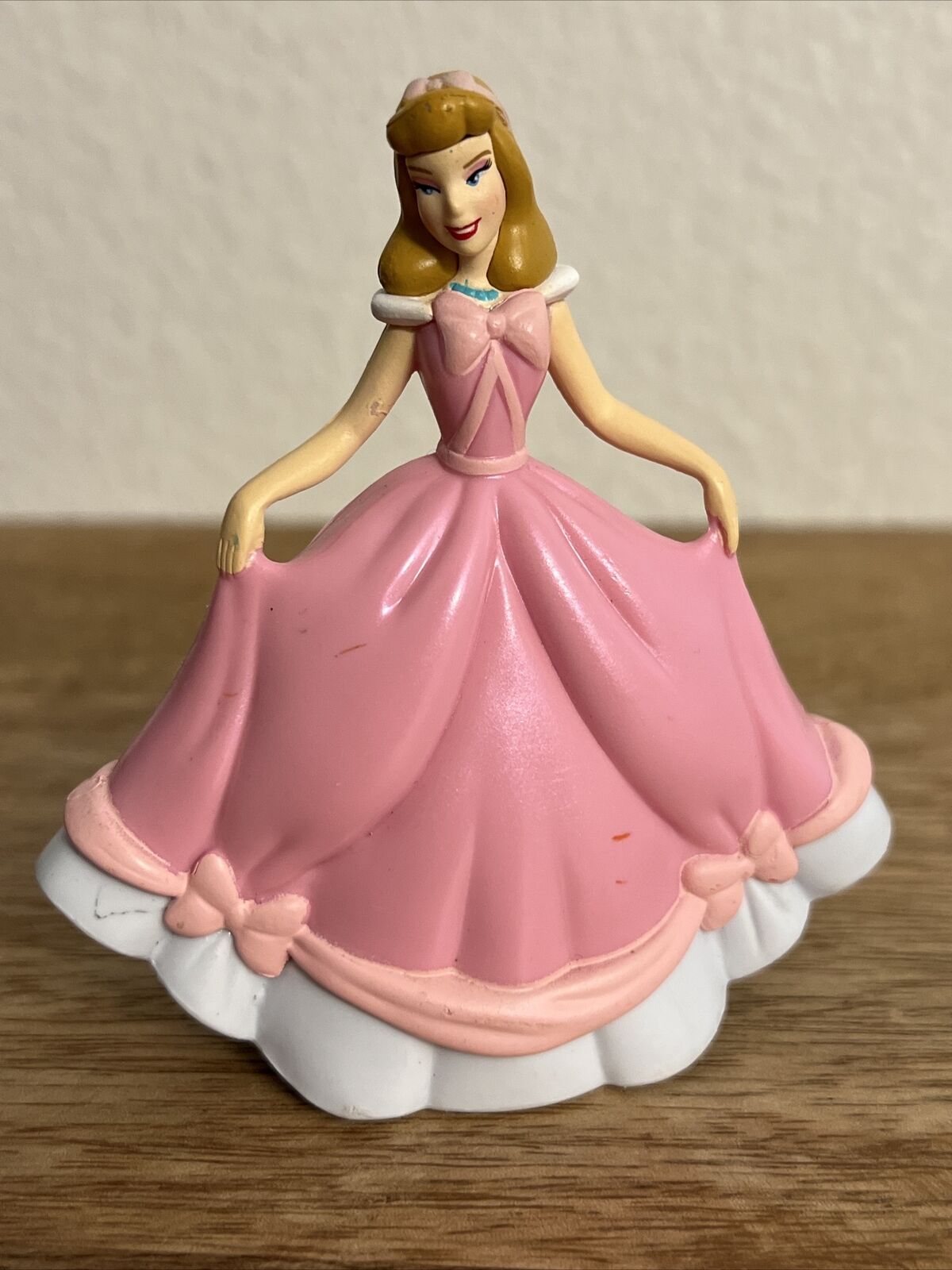 CINDERELLA IN PINK DRESS DISNEY 4” ACTION FIGURE SOLID PVC RARE TOY
