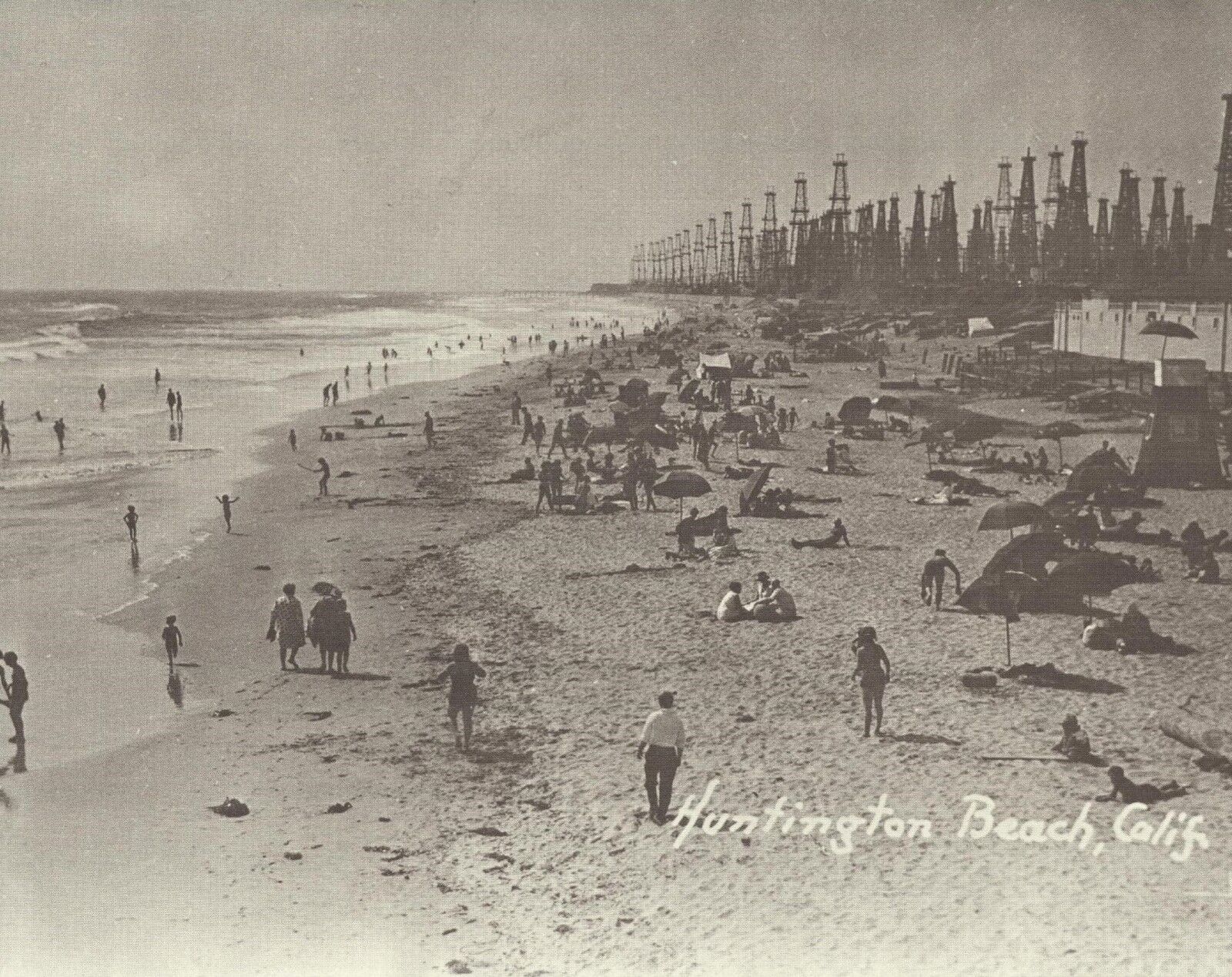 HUNTINGTON BEACH Surf City 1930\'s OIL WELLS DERRICKS Photo Print 949 11\