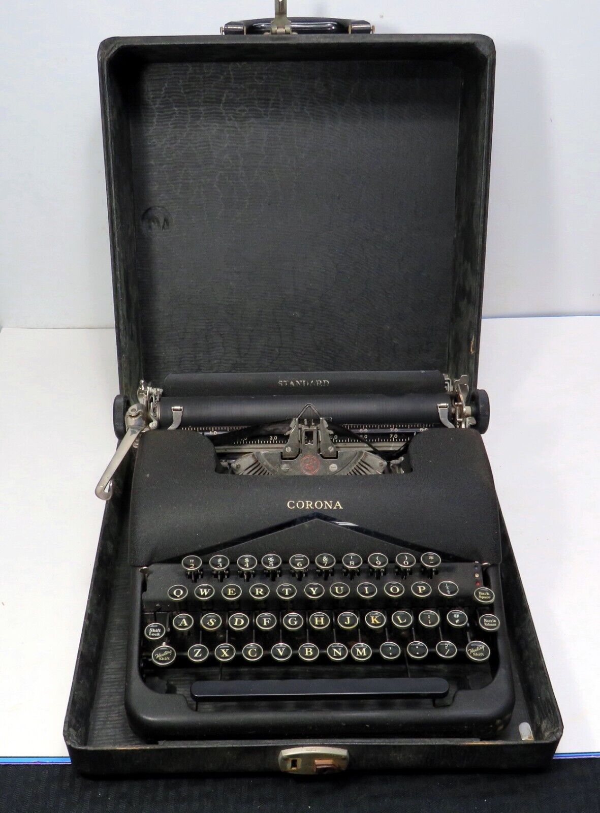 Vintage 1940\'s L.C. Smith Corona Standard Floating Shift Typewriter W/ Case NICE