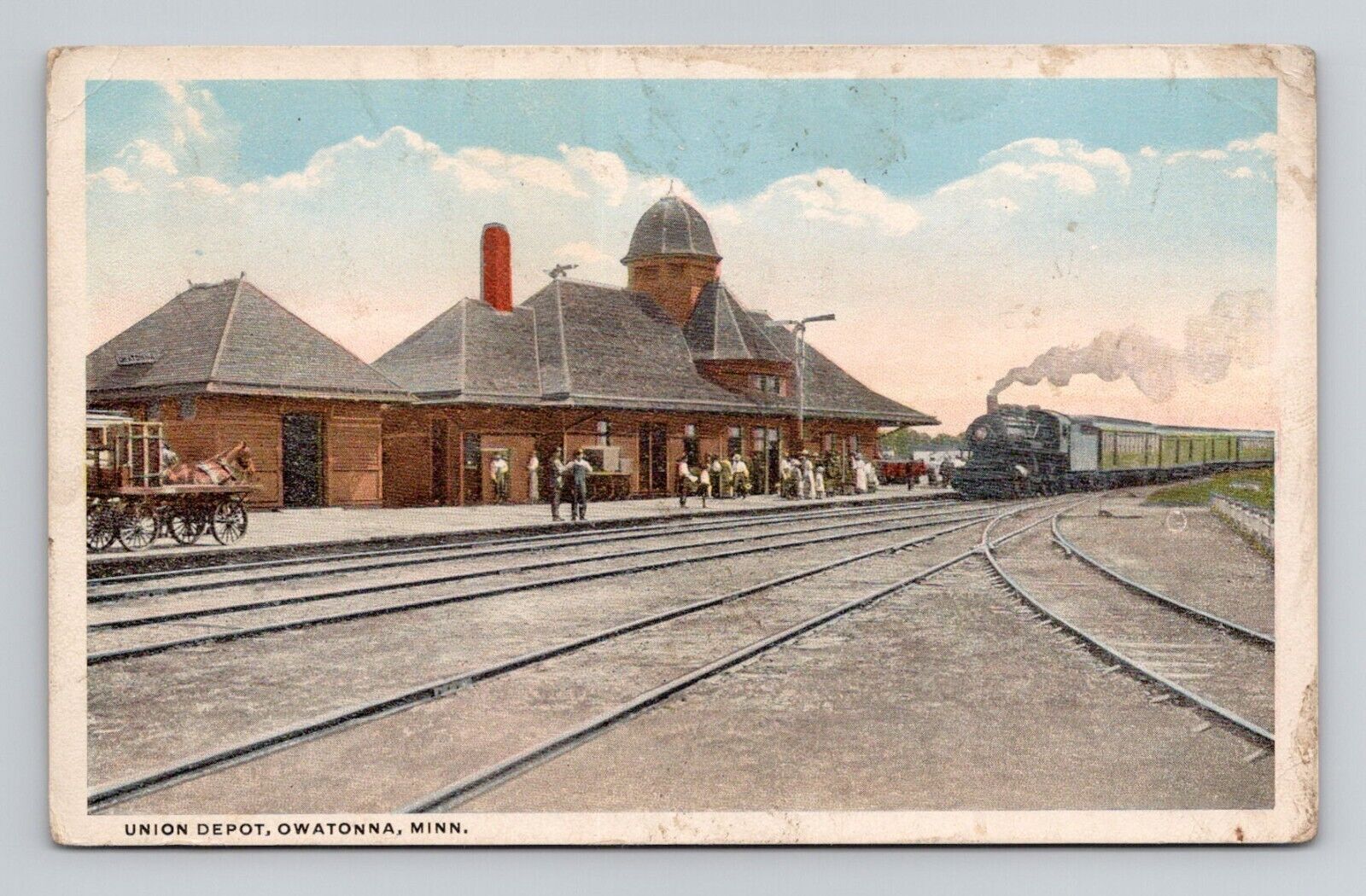 Postcard Union Depot w/ Train in Owatonna Minnesota, Vintage L2