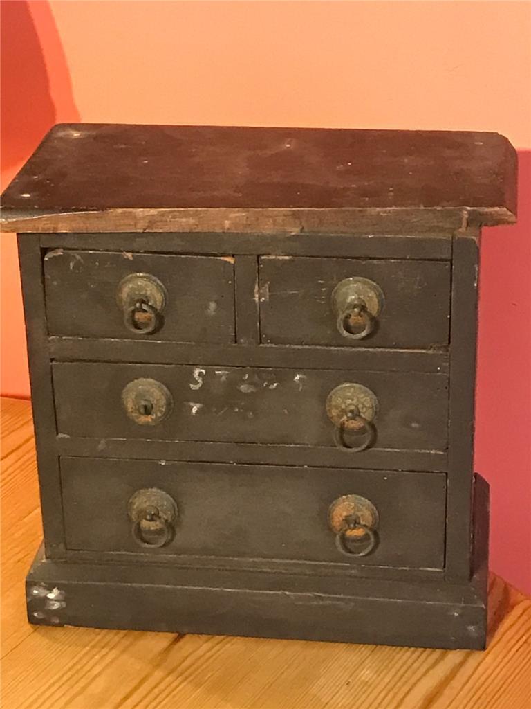 Antique / Vintage 4 Drawer Engineers Tool makers Chest Drawers needs restoration