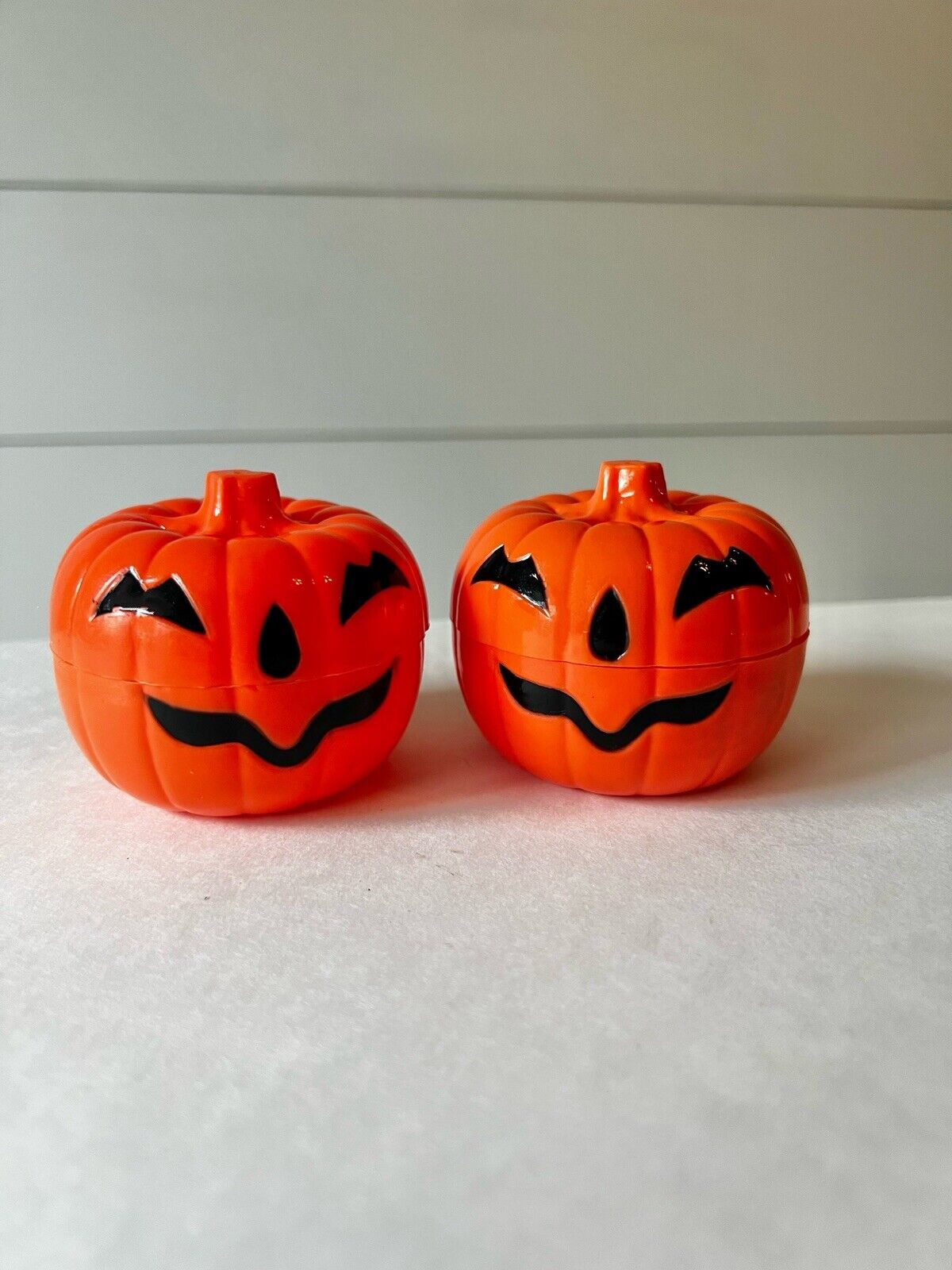 2 Vintage 1995 Spearhead Pumpkin Candy Container Blow Mold Halloween Decor