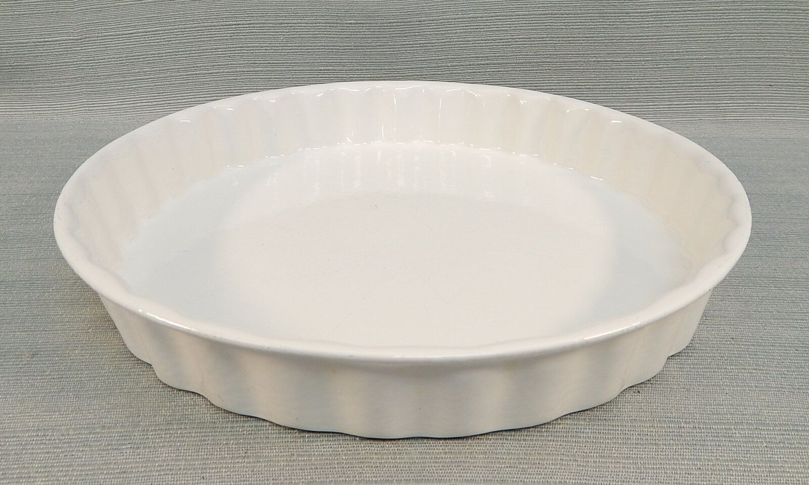 Cousances #26 Porcelain Enamel Cast Iron Pie Plate
