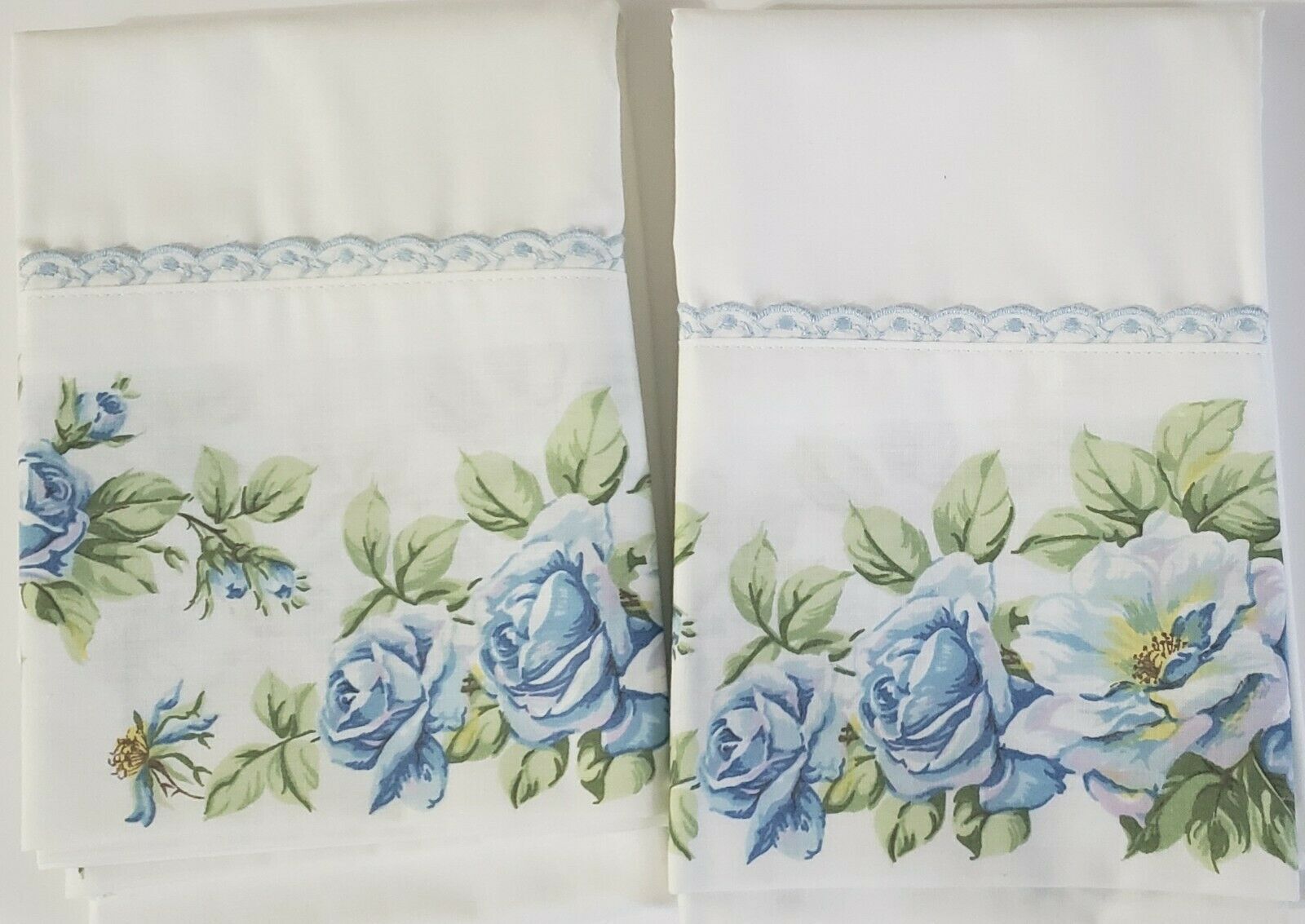 Pillowcases Roses Set of 2  Blue Floral Hem 20.5\