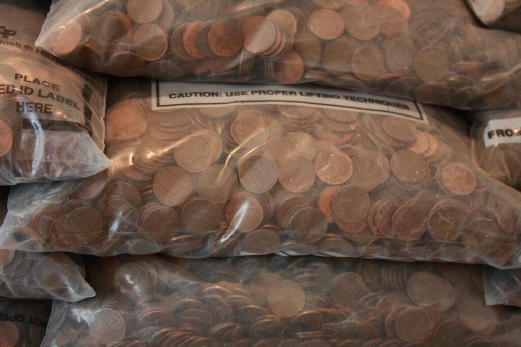 10 Pounds of U.S.  Copper pennies. 1909-1982.