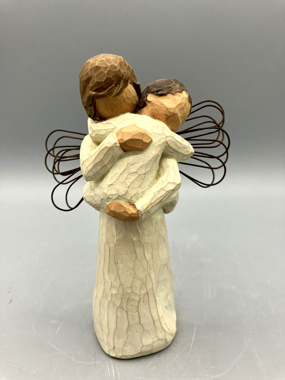 2002 Demdaco Willow Tree Angel\'s Embrace Holding Baby Figurine 5.5\