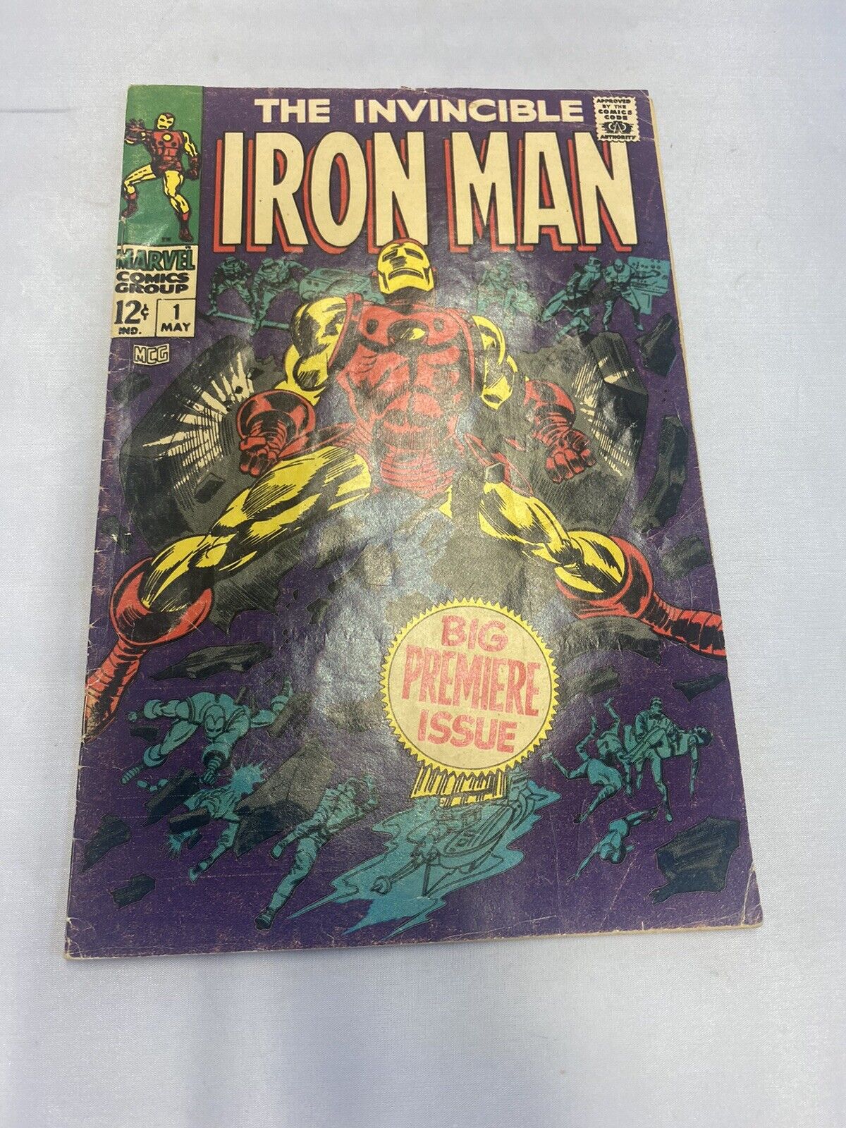 Iron Man #1 Big Premiere Issue Marvel Comics 1968 Beautiful Complete Rare Book