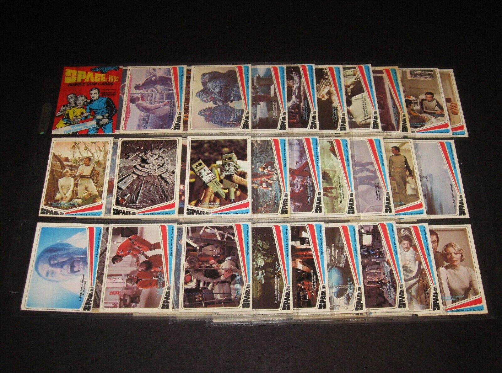 SPACE 1999 © 1976 Donruss Complete 66 Trading Card Set + Wrapper