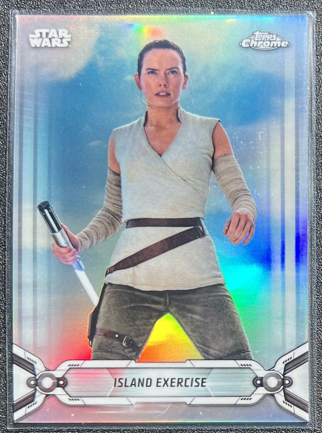 2019 Topps Star Wars Chrome Legacy Refractor Rey Island Exercise #188