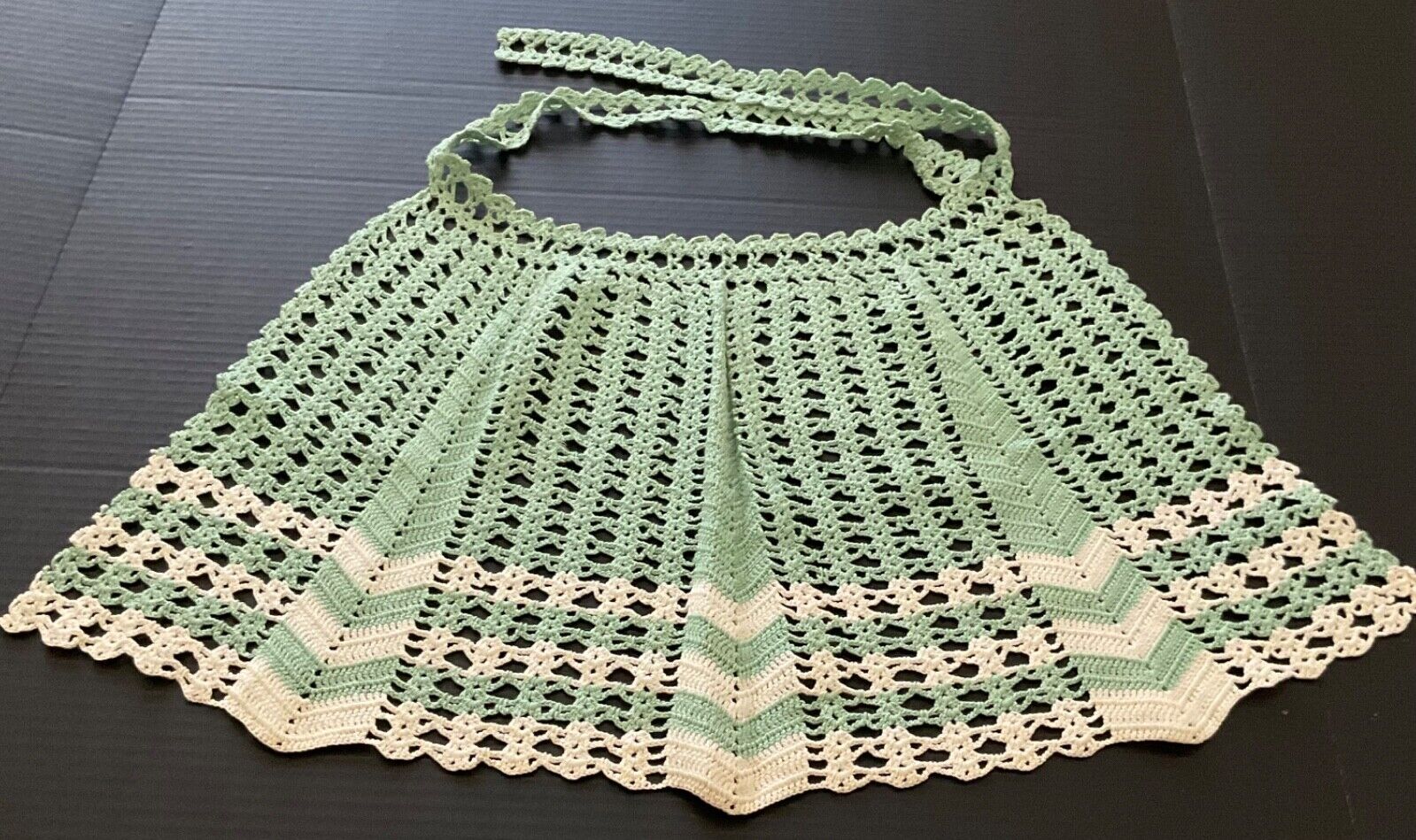 Vintage Hand made * Crochet in Green & Off White CHILDS Half Apron* so cute