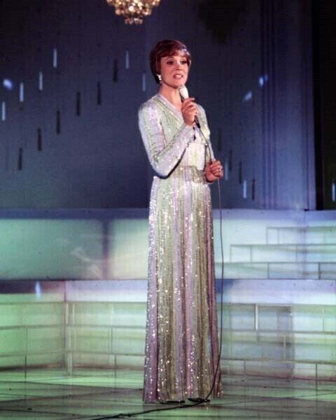 Julie Andrews 1970's in sequined dress sings The Julie Andrews Hour 4x6 photo