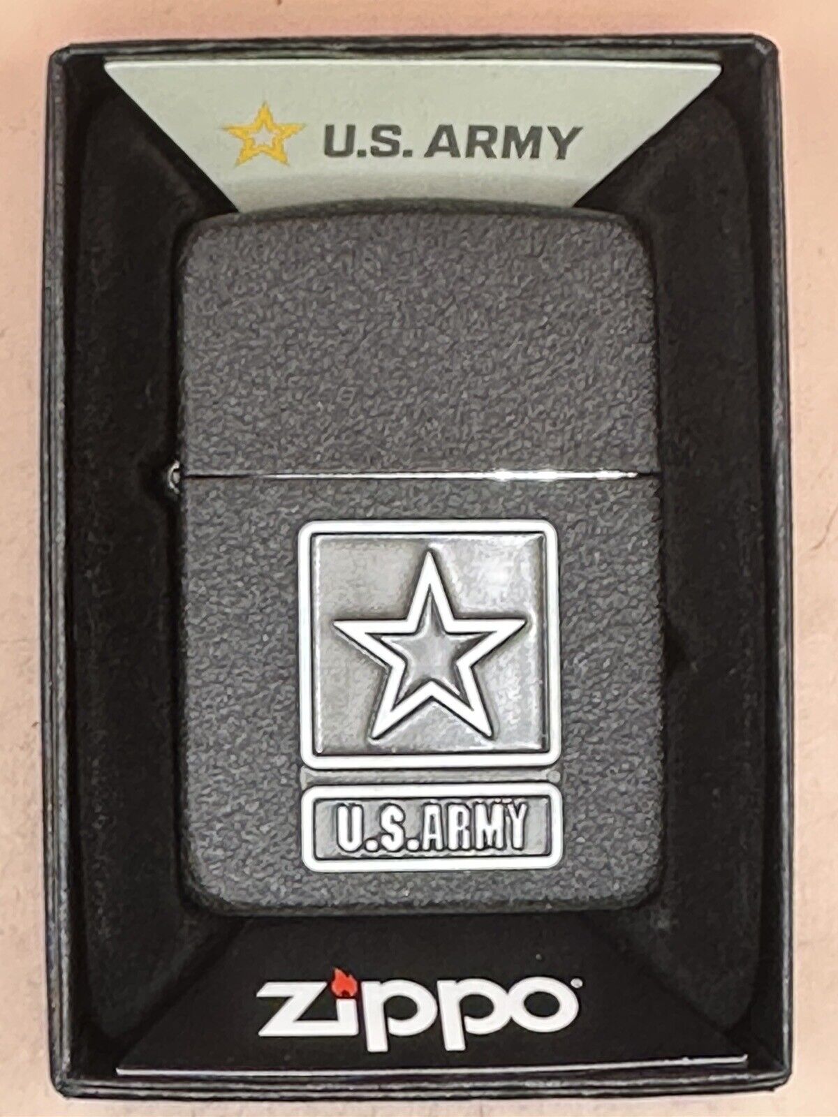 US Army Emblem 28583 Black Crackle Zippo Lighter NEW