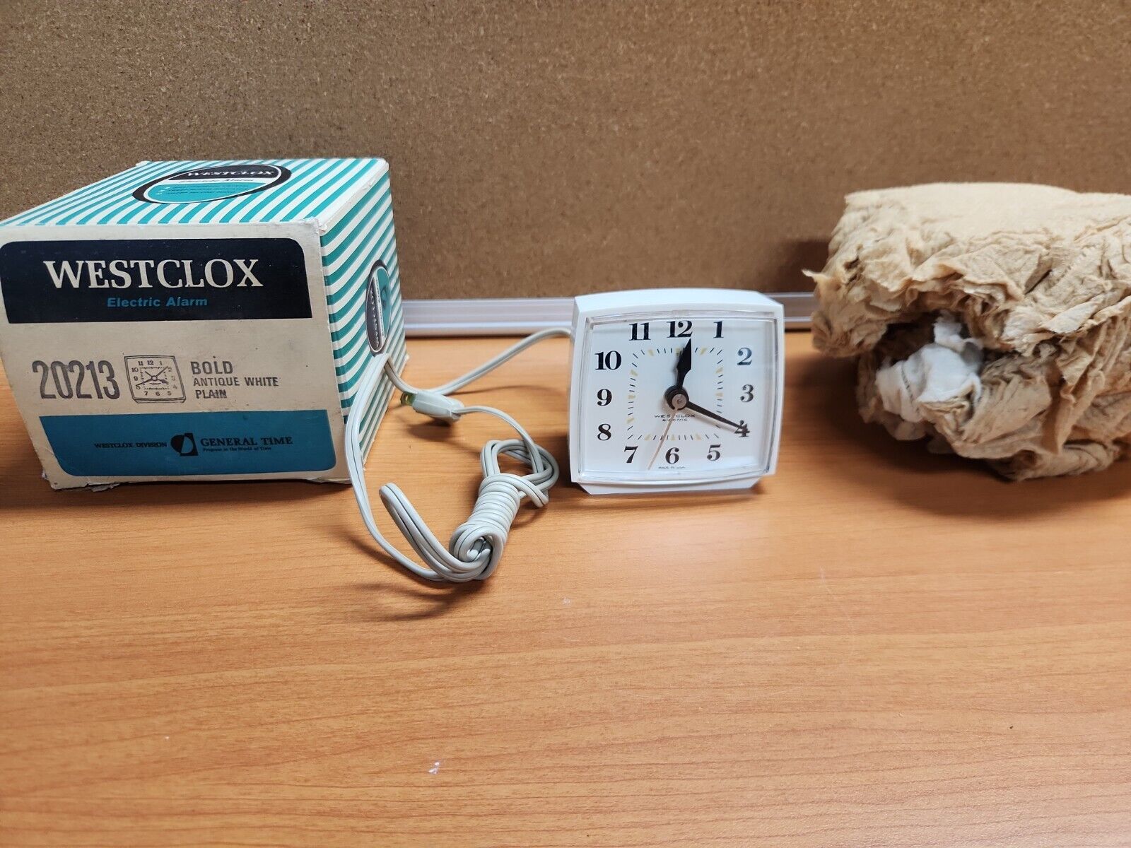 Vintage Westclox Electric Alarm Clock 20213 Bold  USA New With BOX READ DESCRIP