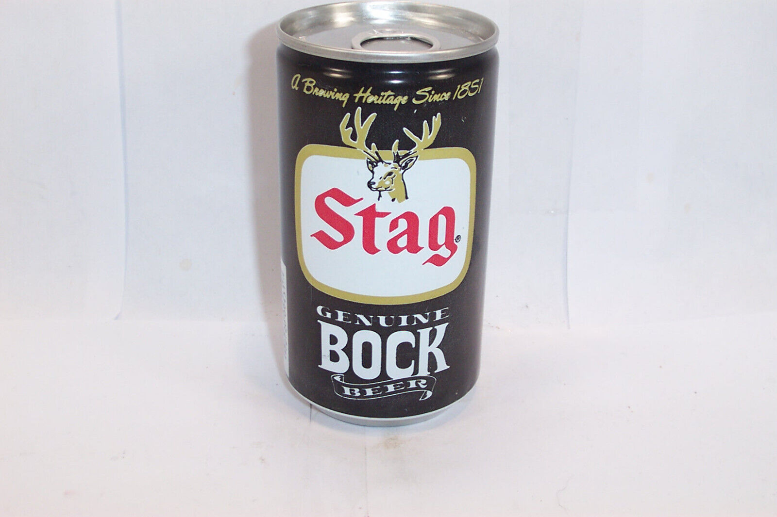Stag Bock Beer   Drawn Ironed     Carling National    Belleville IL   USBC 126/2